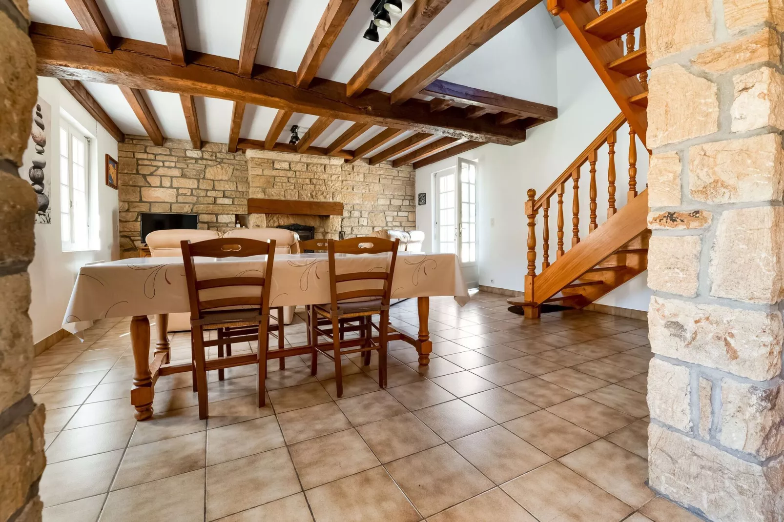 La Plage-Dining room