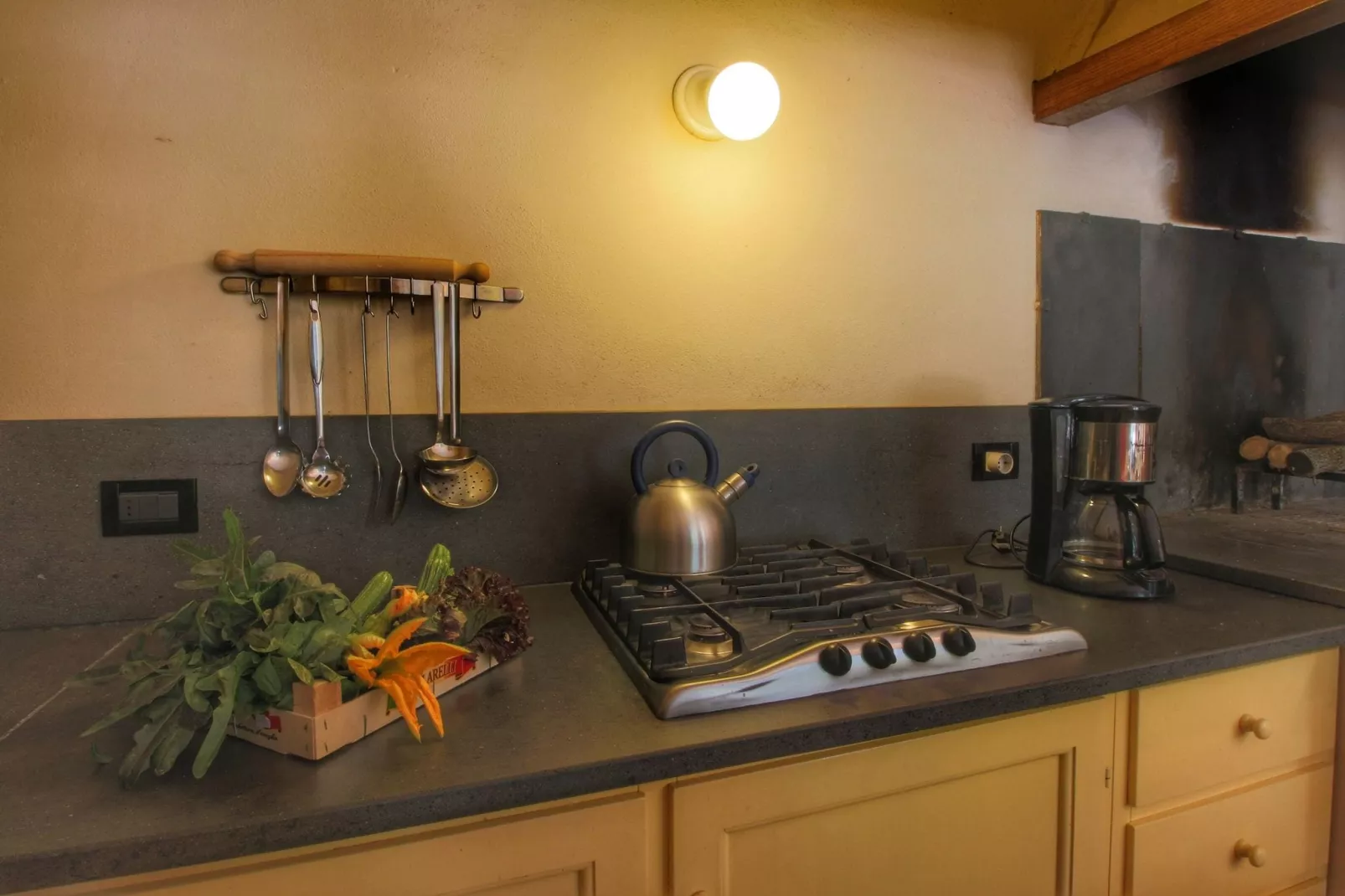Podere Pulicciano Pozzo-Kitchen