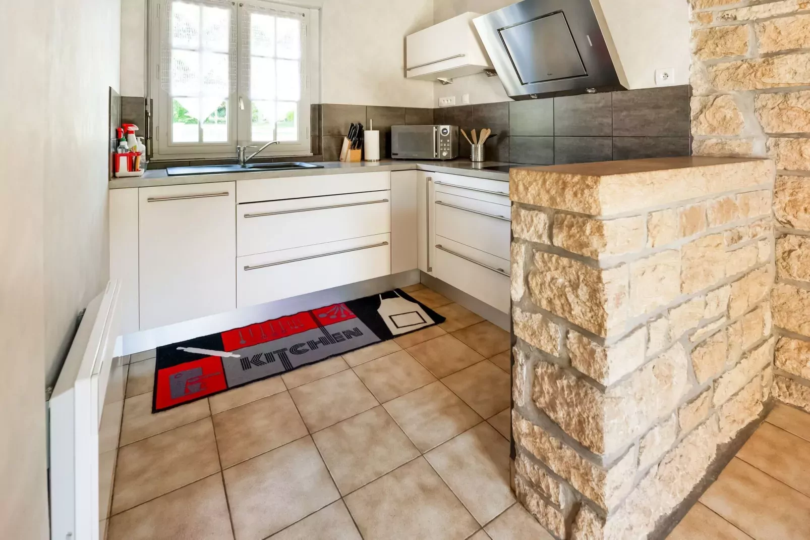 La Plage-Kitchen