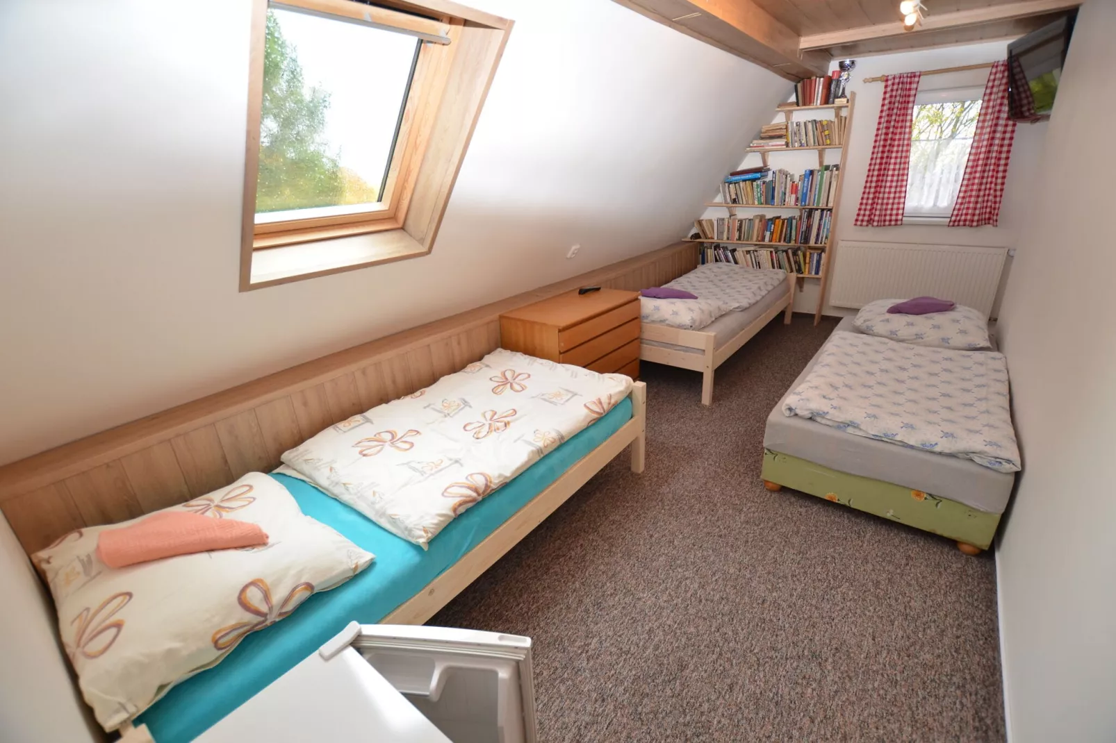 Stela-Bedroom