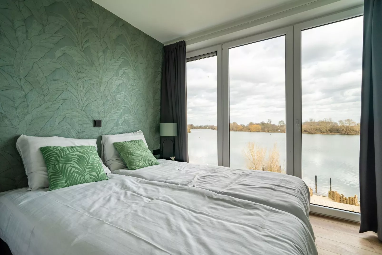 Resort Aan De Maas 6-Schlafzimmer