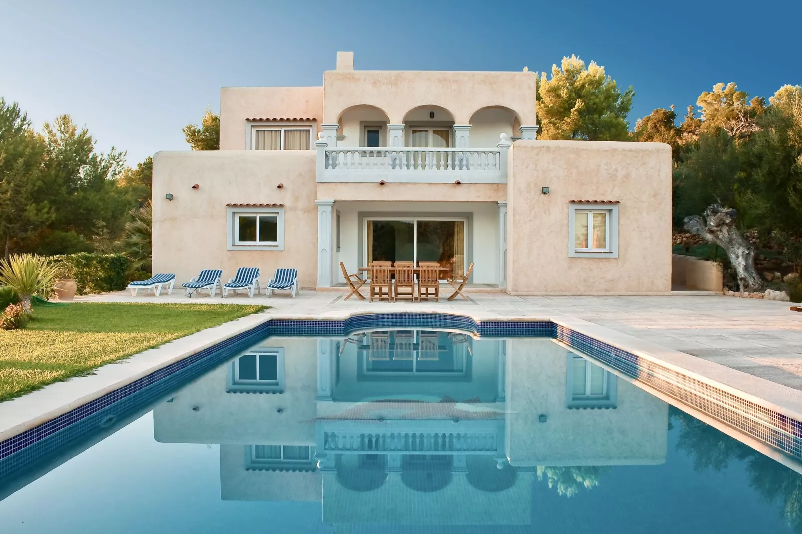 Can Cova-Exterior summer