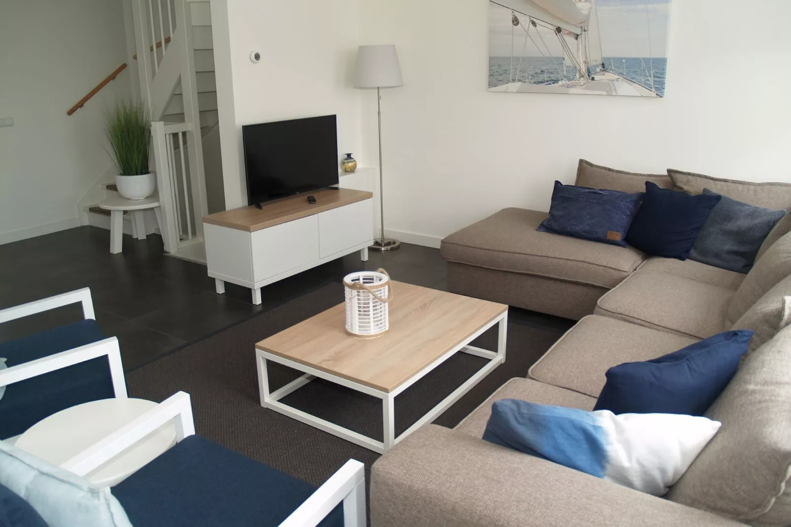 Resort Poort van Amsterdam 3-Living room