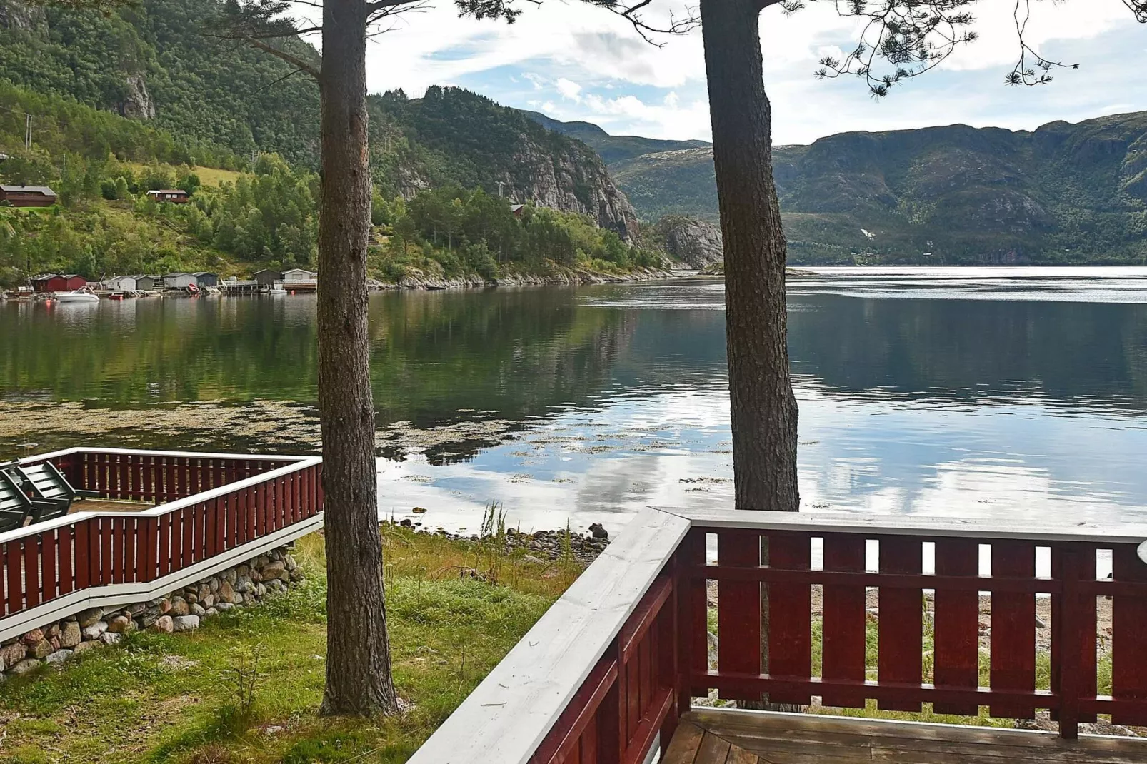 56762 LANGNESET-Water view