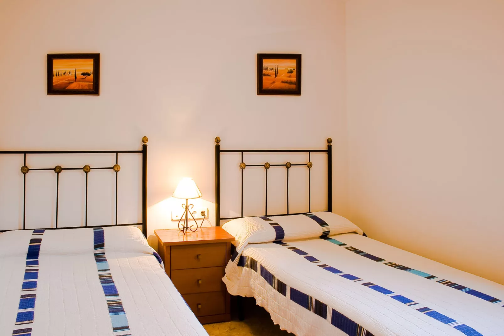 Can Cova-Bedroom
