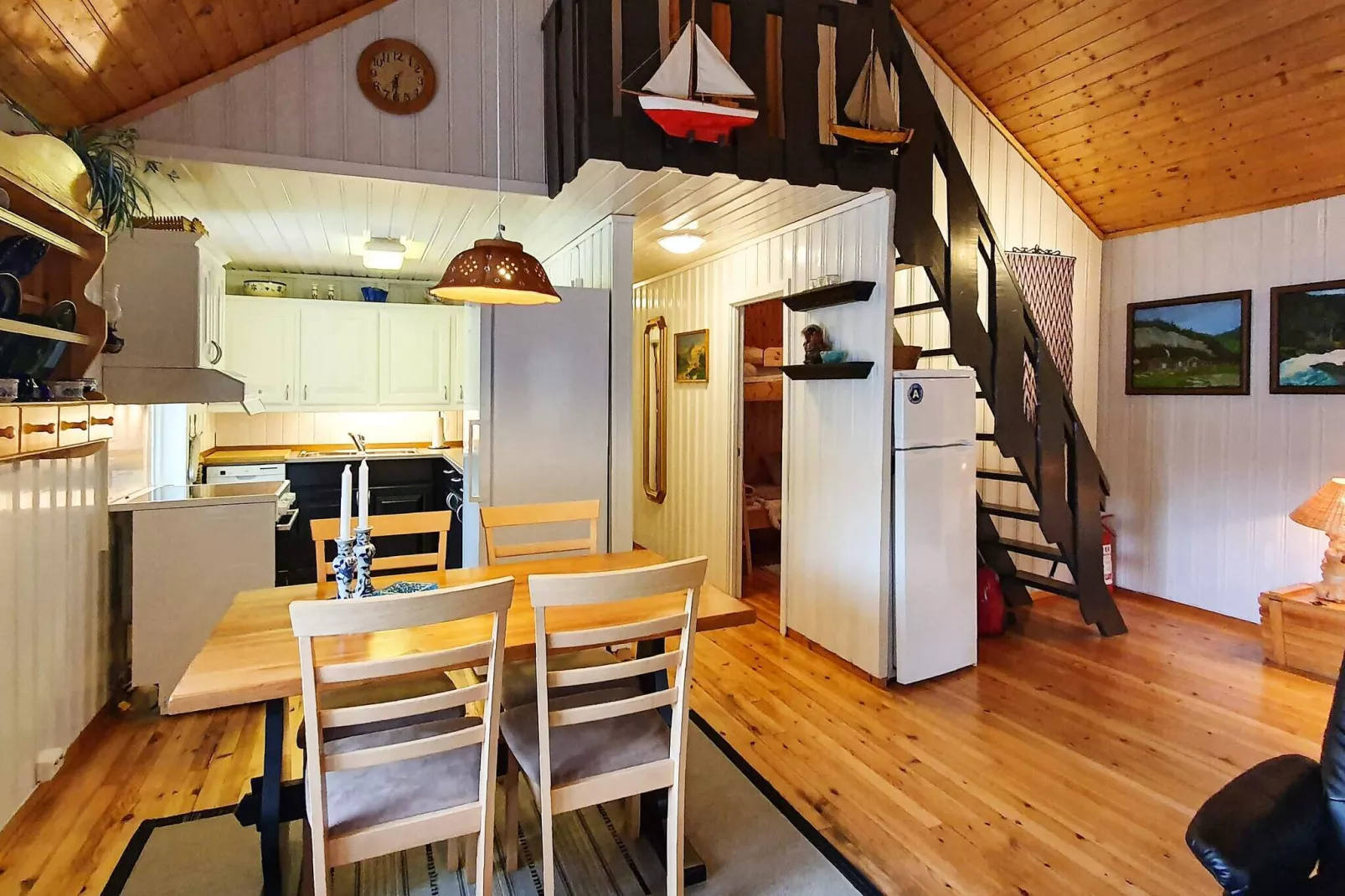 56762 LANGNESET-Indoor