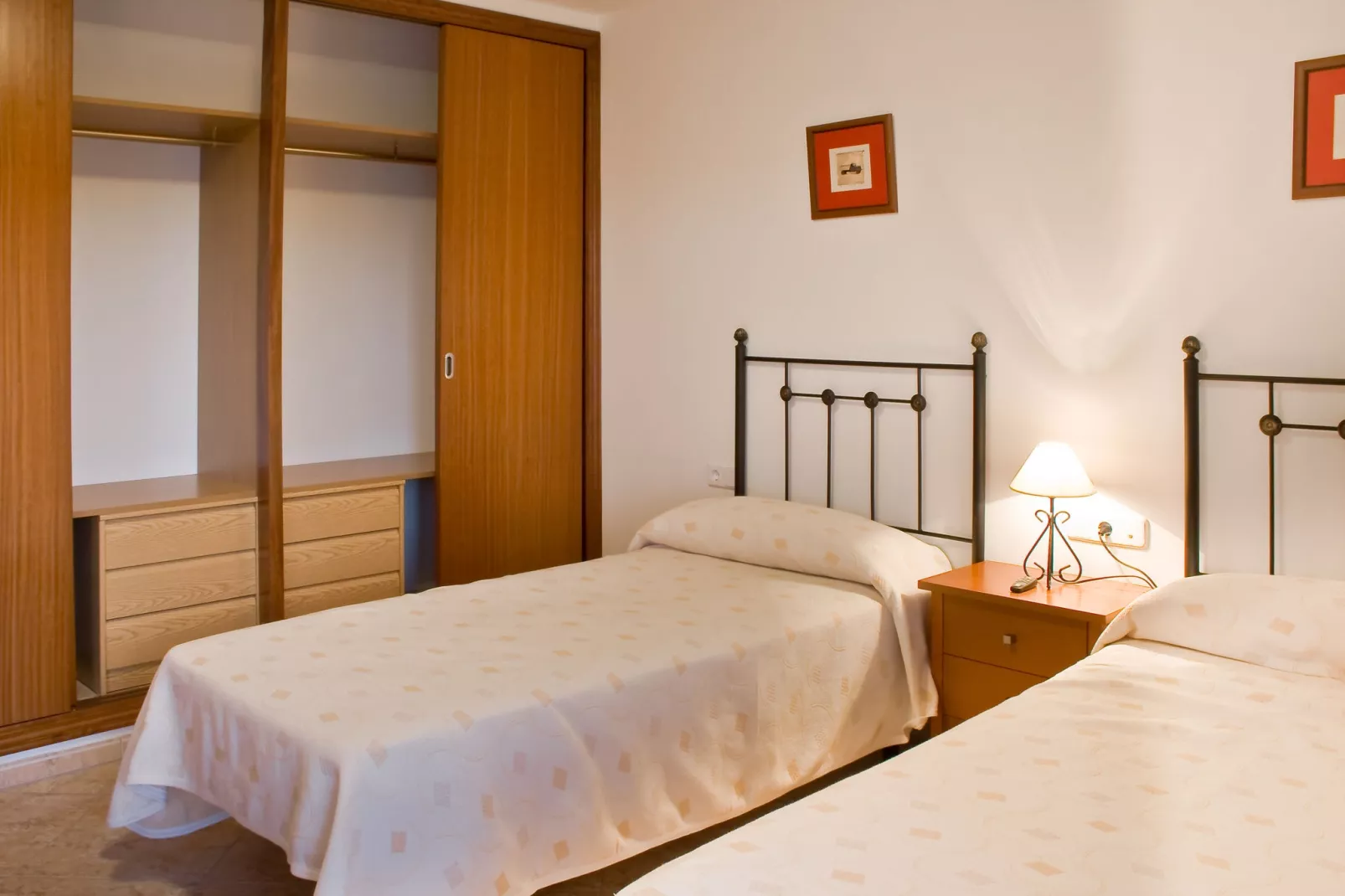 Can Cova-Bedroom