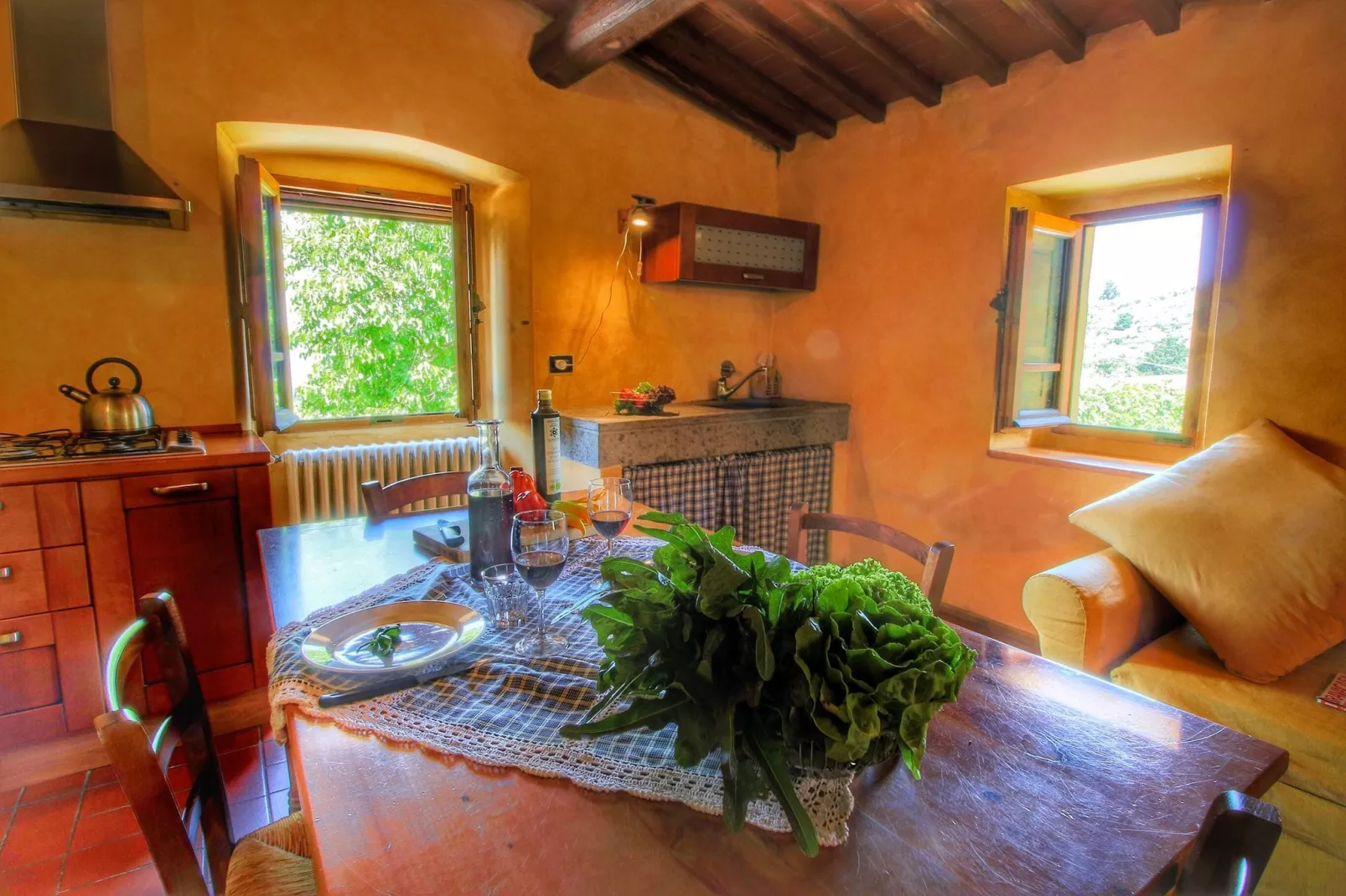 Podere Pulicciano Scaletta-Dining room