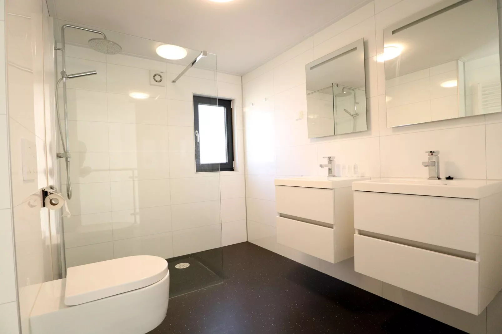 Resort De Zanding 7-Bathroom