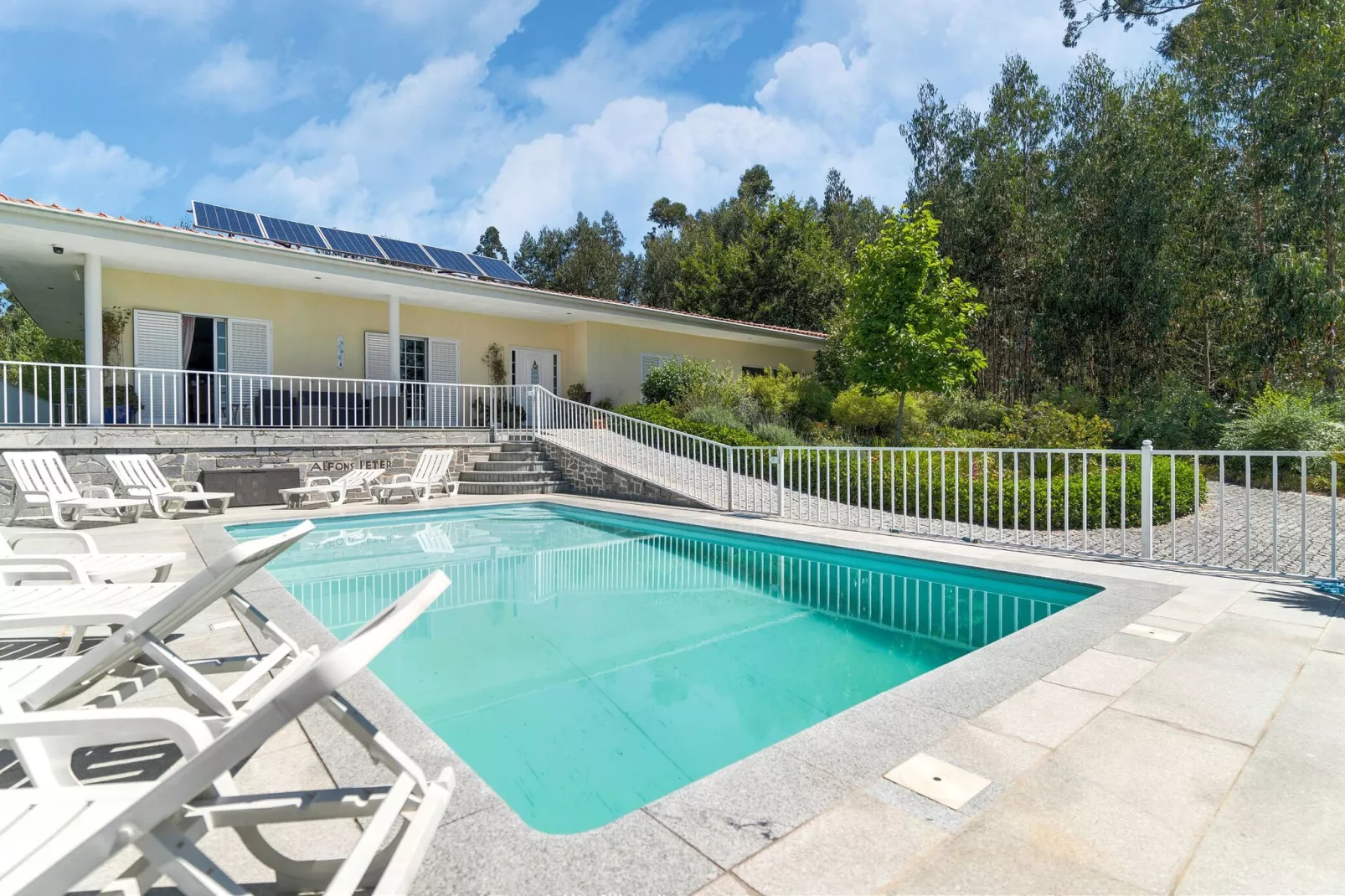 Mira-Pool