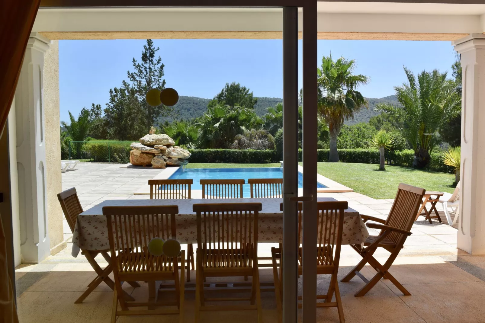 Can Cova-Terrace balcony