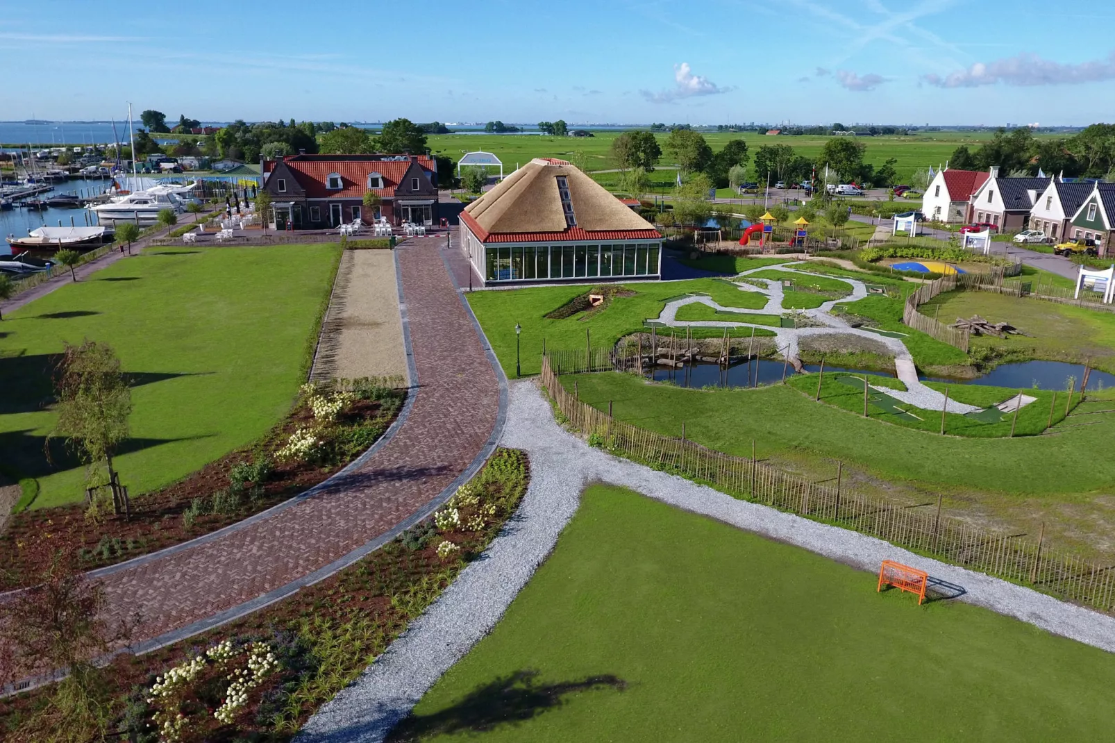 Resort Poort van Amsterdam 3-Areas summer 1km
