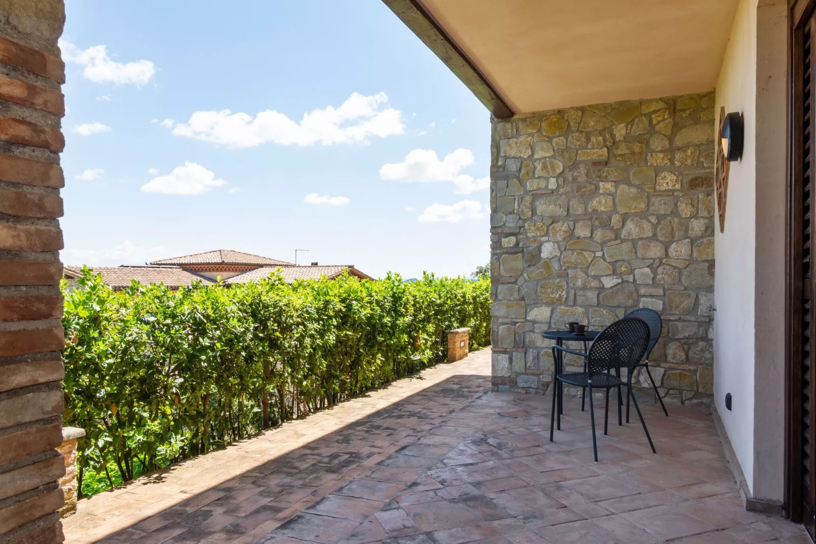 Bilo3-Terrace balcony