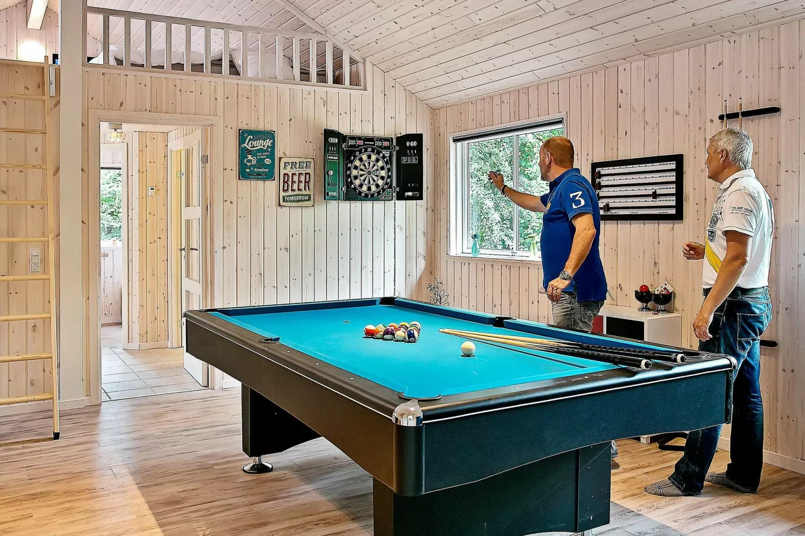 16 person holiday home in Dronningmølle-Indoor