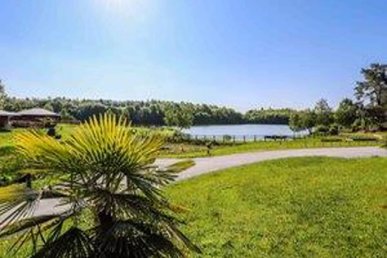 Le Domaine des Monédières-Außenbereich Sommer