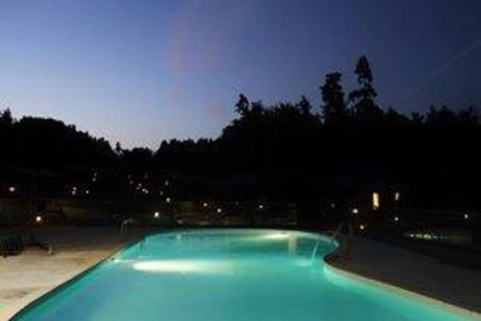 Le Domaine des Monédières-Parkeinrichtungen