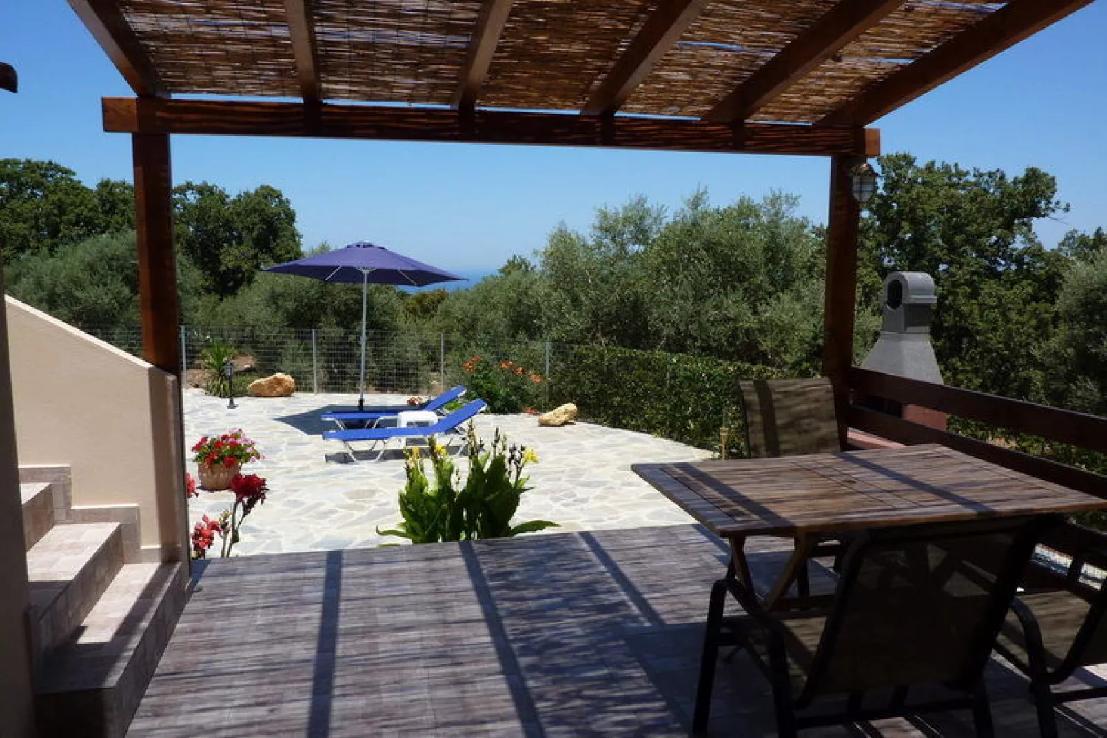 Villa Eleonora-Terrace balcony