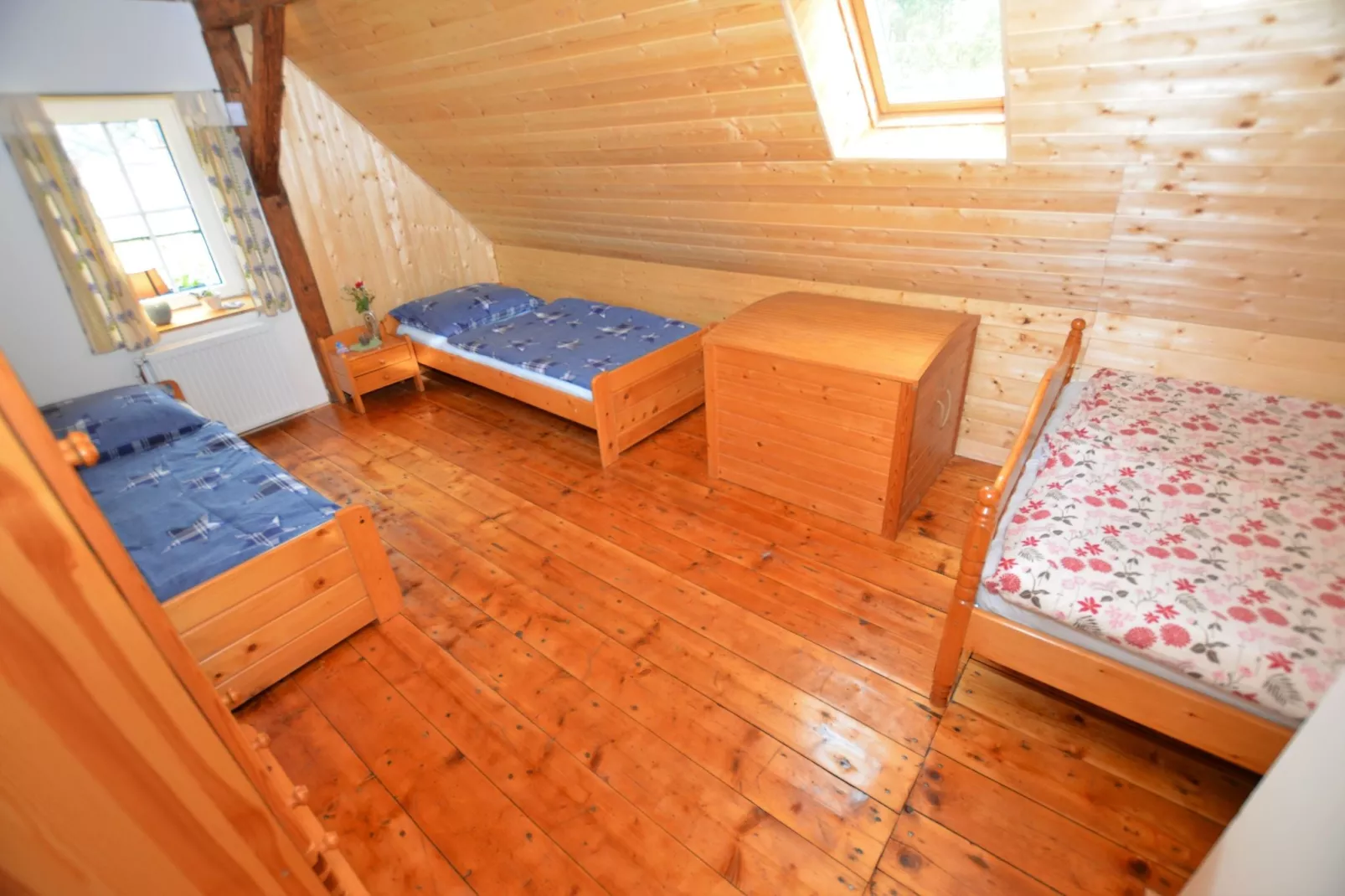 Monika-Bedroom