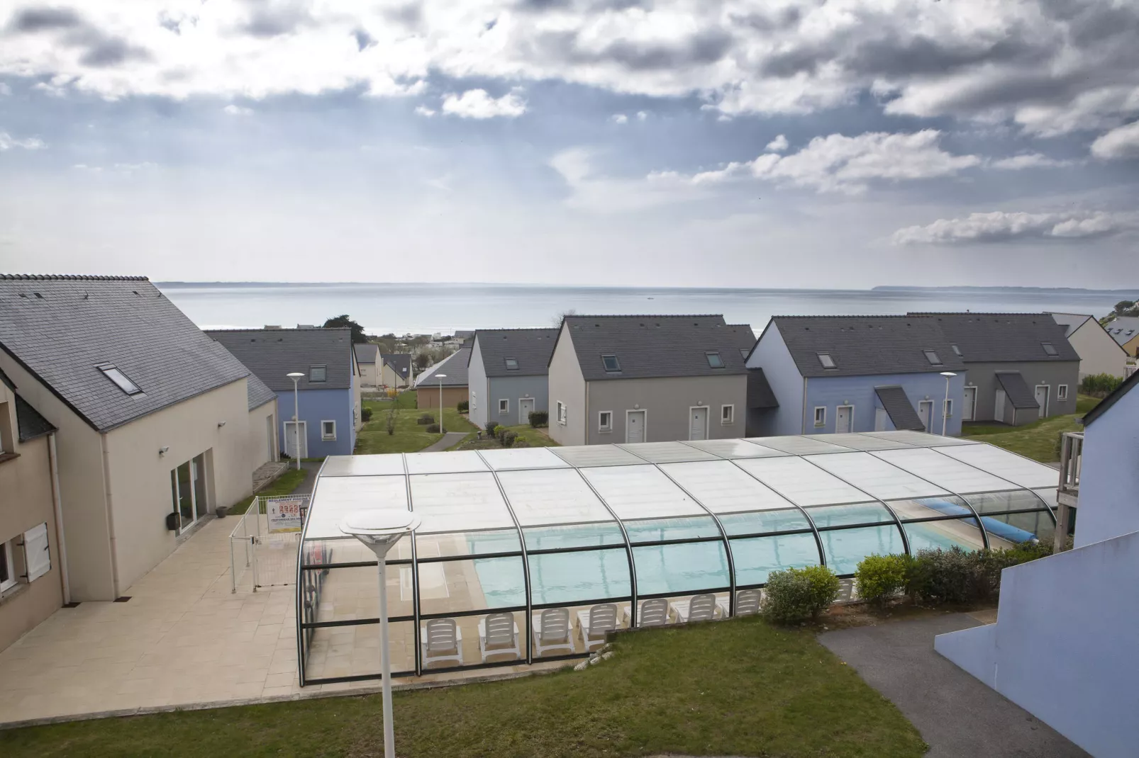Residence les Terrasses de Pentrez 1-Schwimmbad