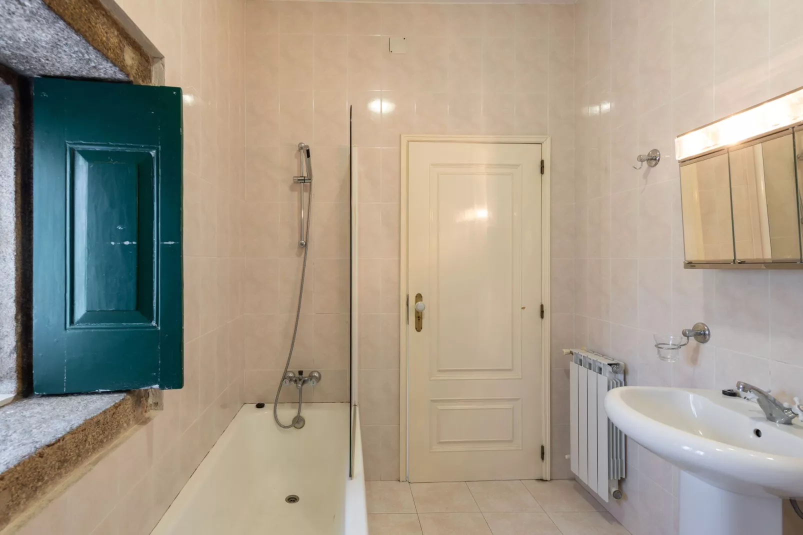 Casa da Castanheta-Bathroom