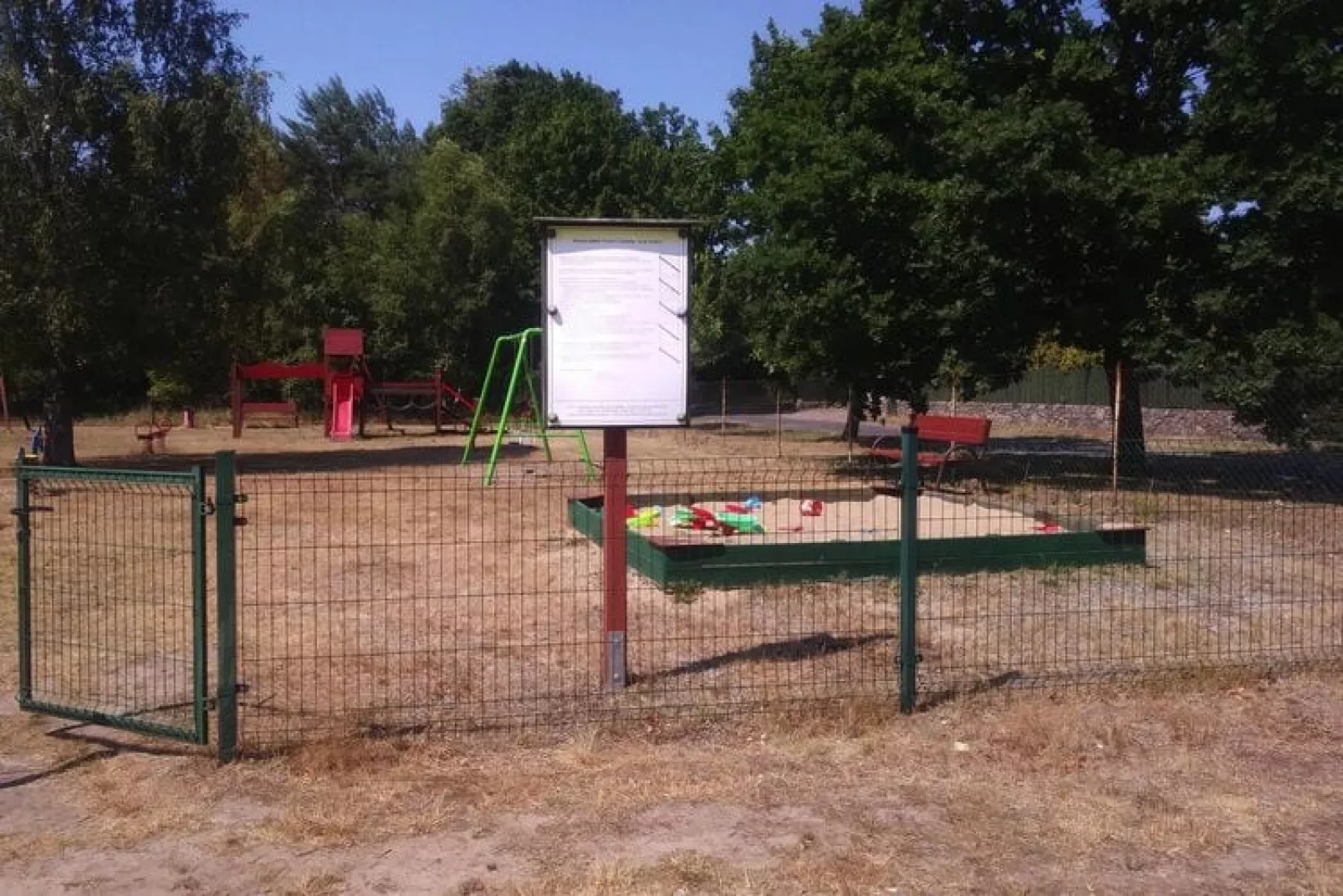 Holiday homes, Kodrabek-35 qm-Gardens summer