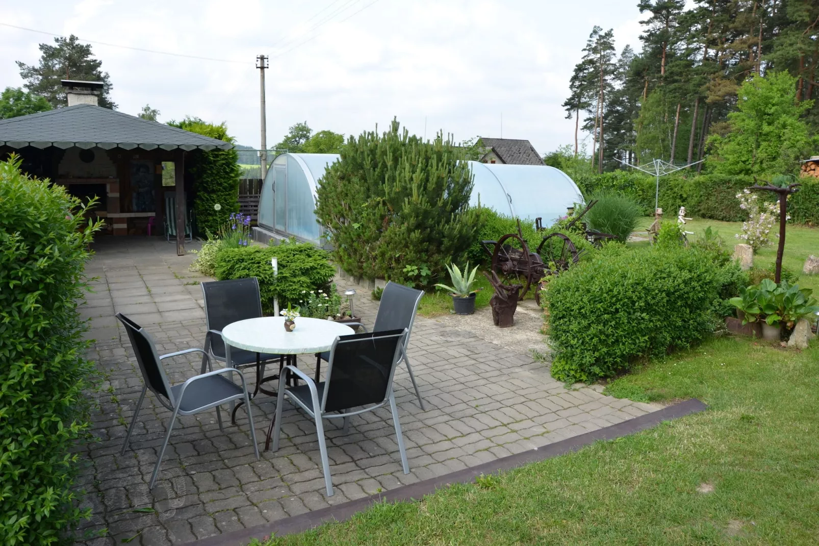 Vendy-Gardens summer