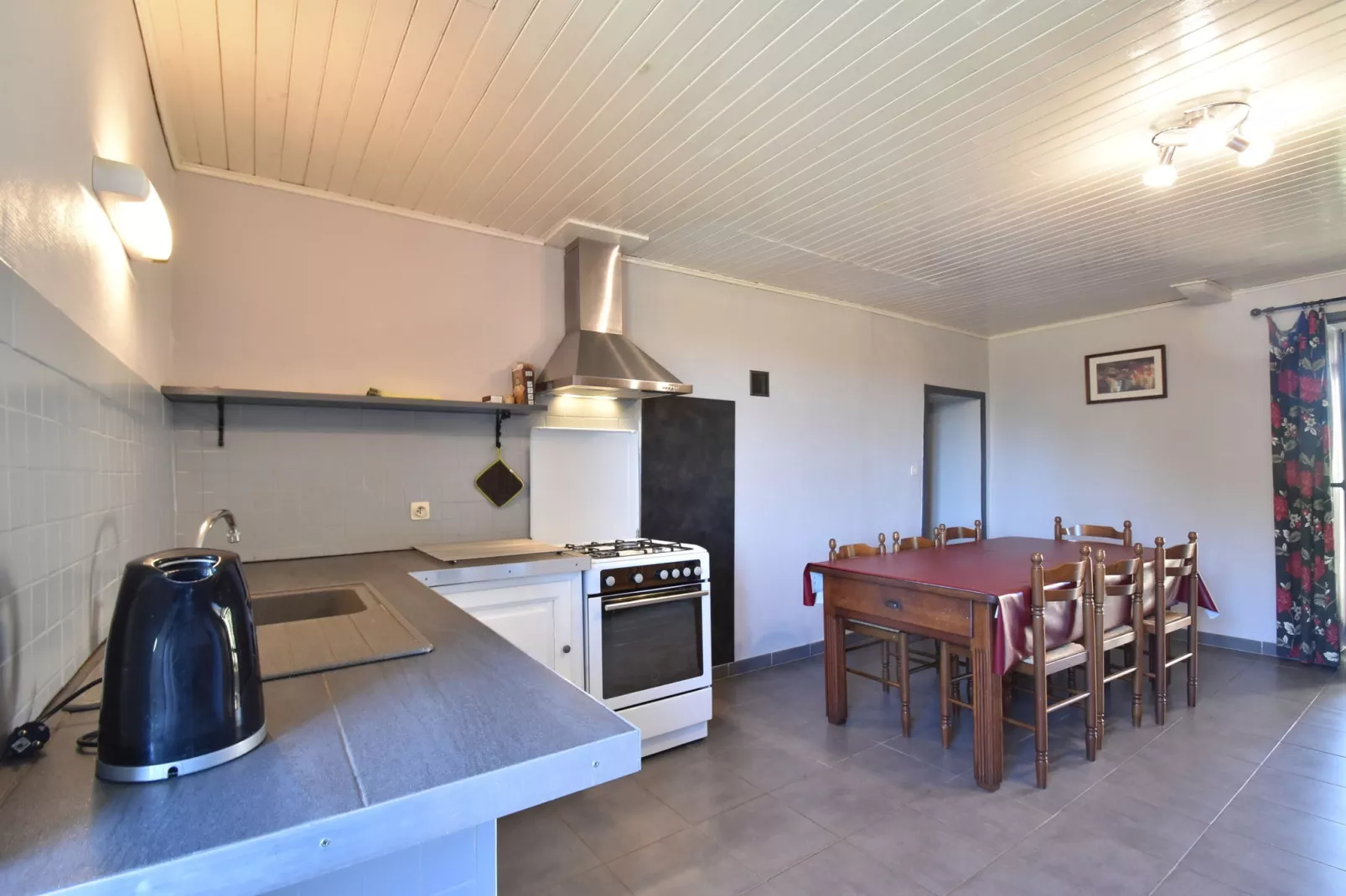 Maison de vacances Le Moulinal Haut-Kitchen