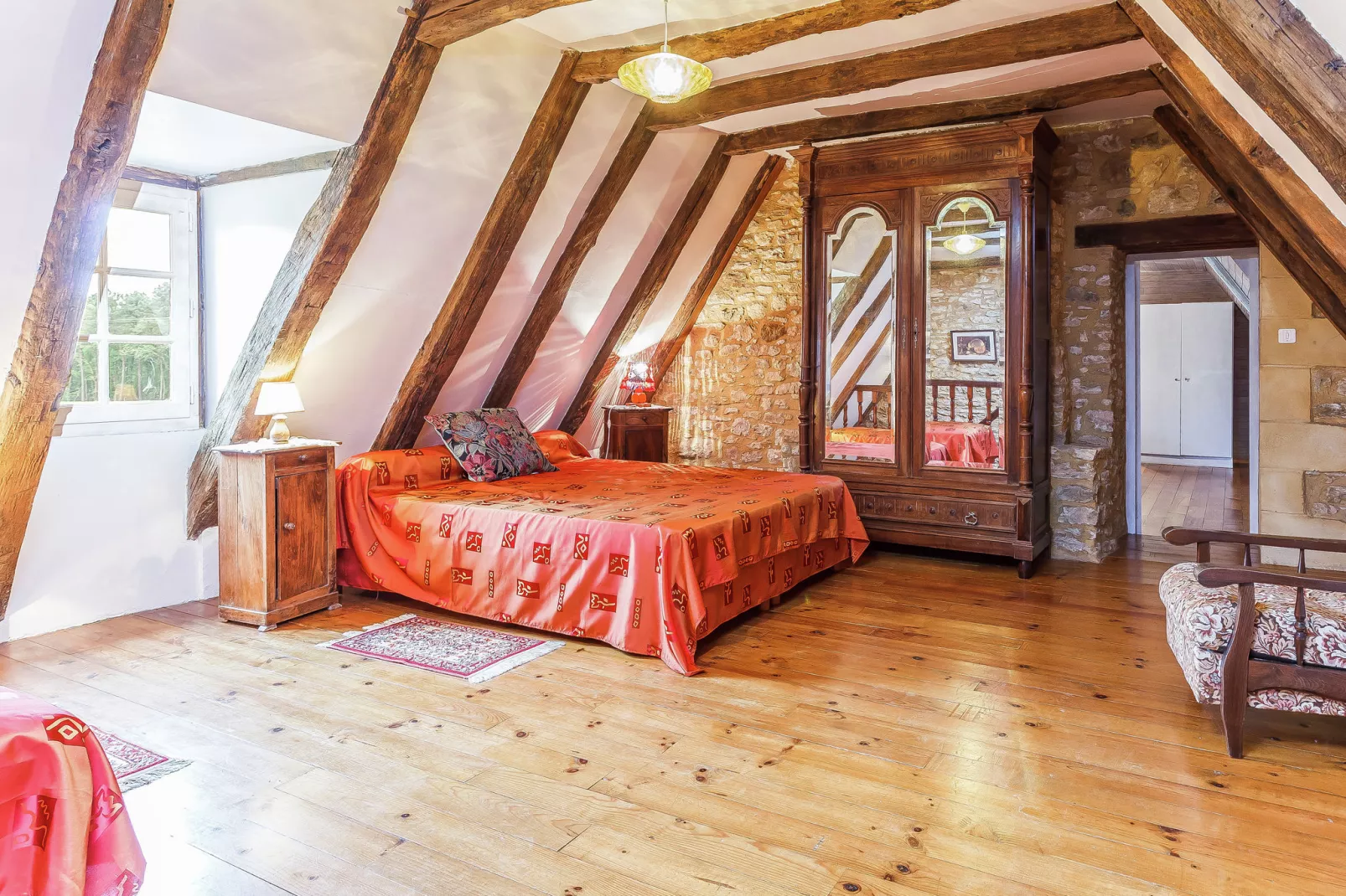 Maison de vacances Le Moulinal Haut-Bedroom