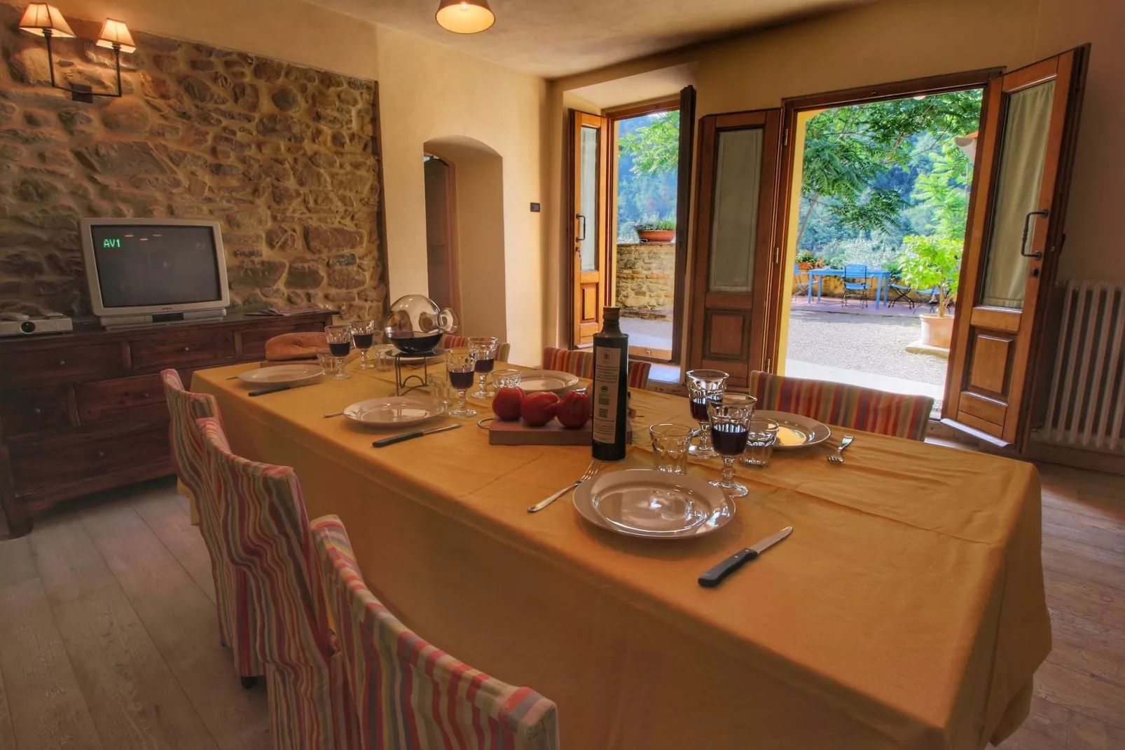 Podere Pulicciano-Dining room