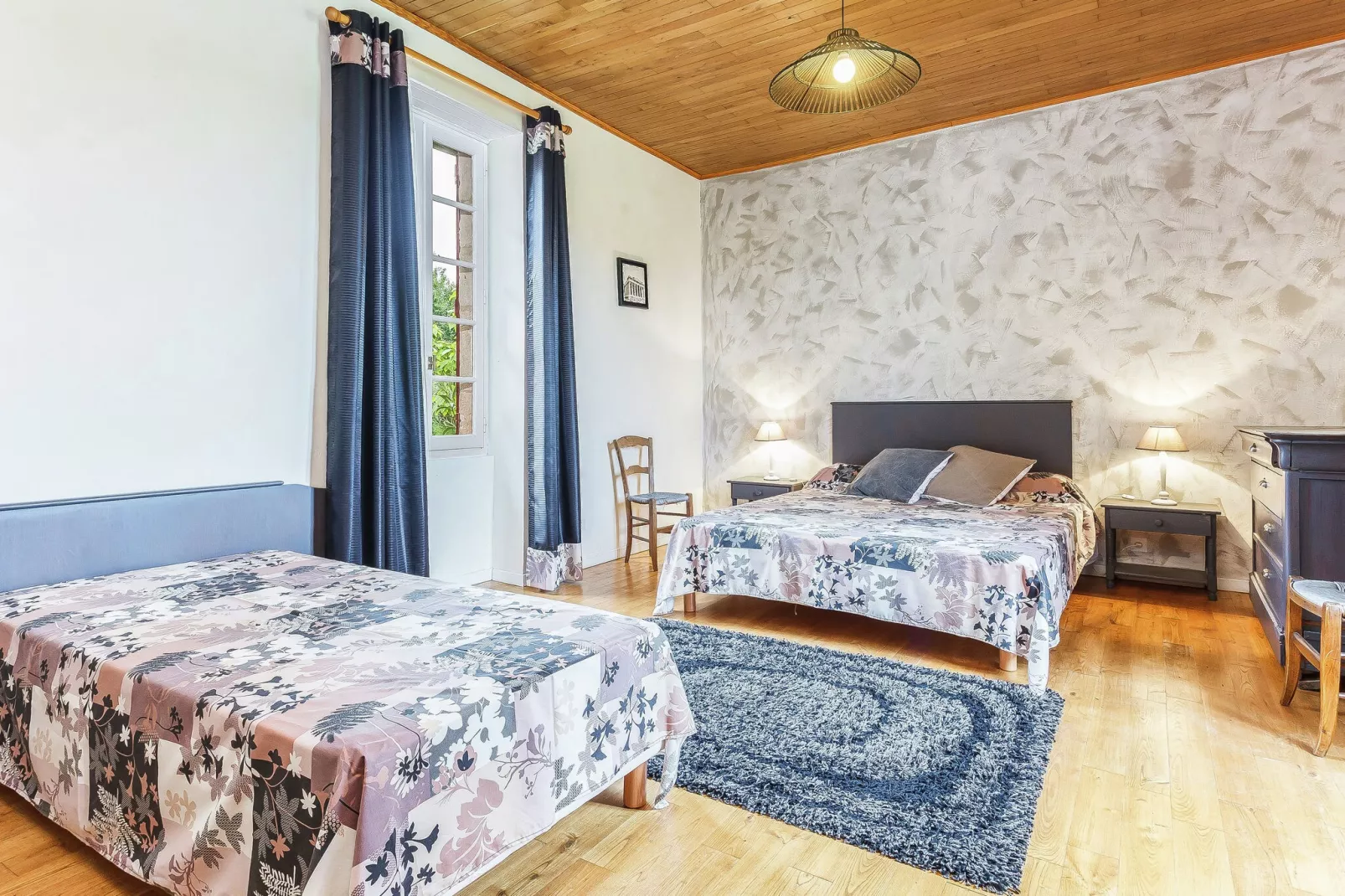 Maison de vacances Le Moulinal Haut-Bedroom