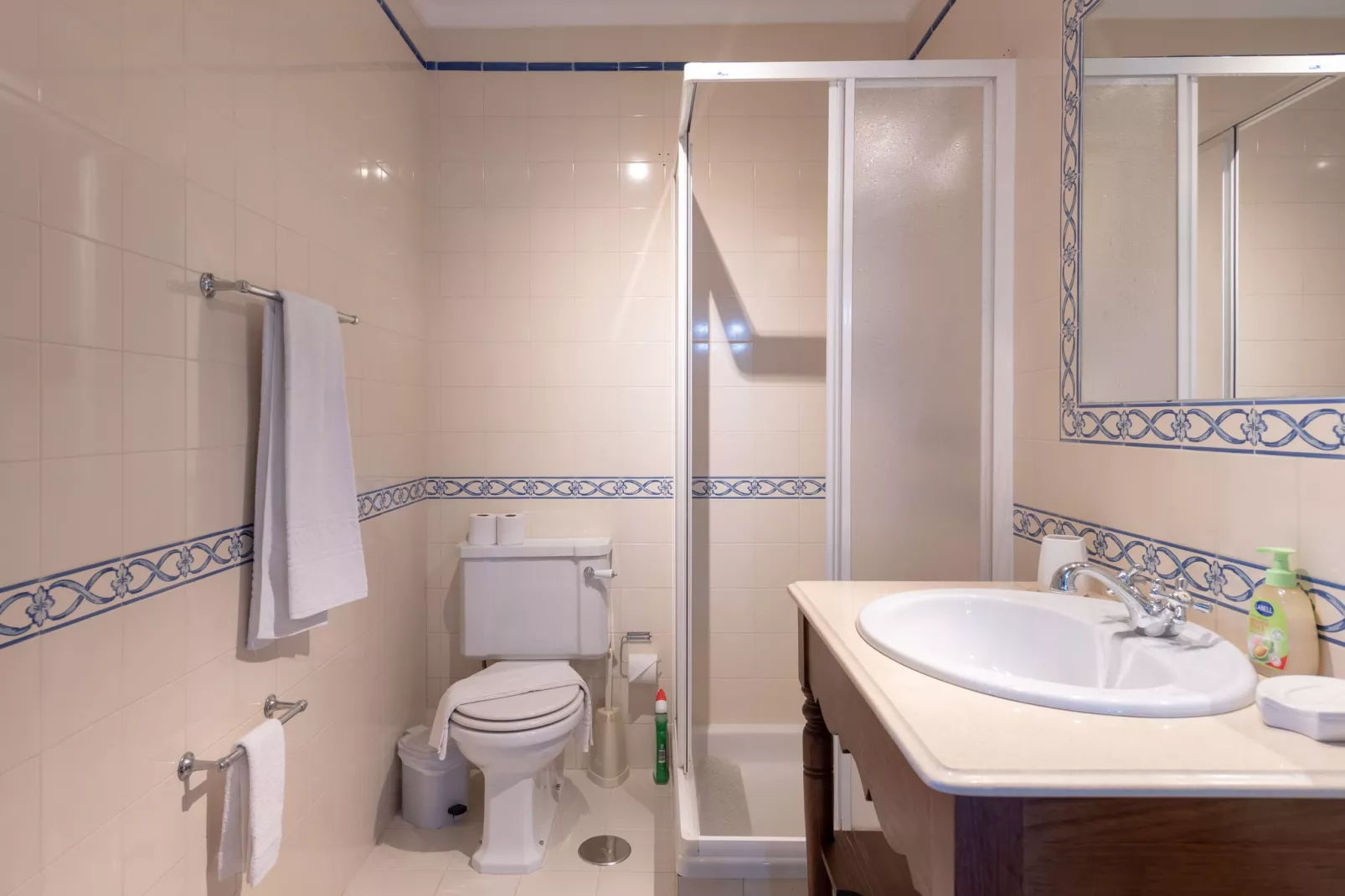 Casa da Adega-Bathroom