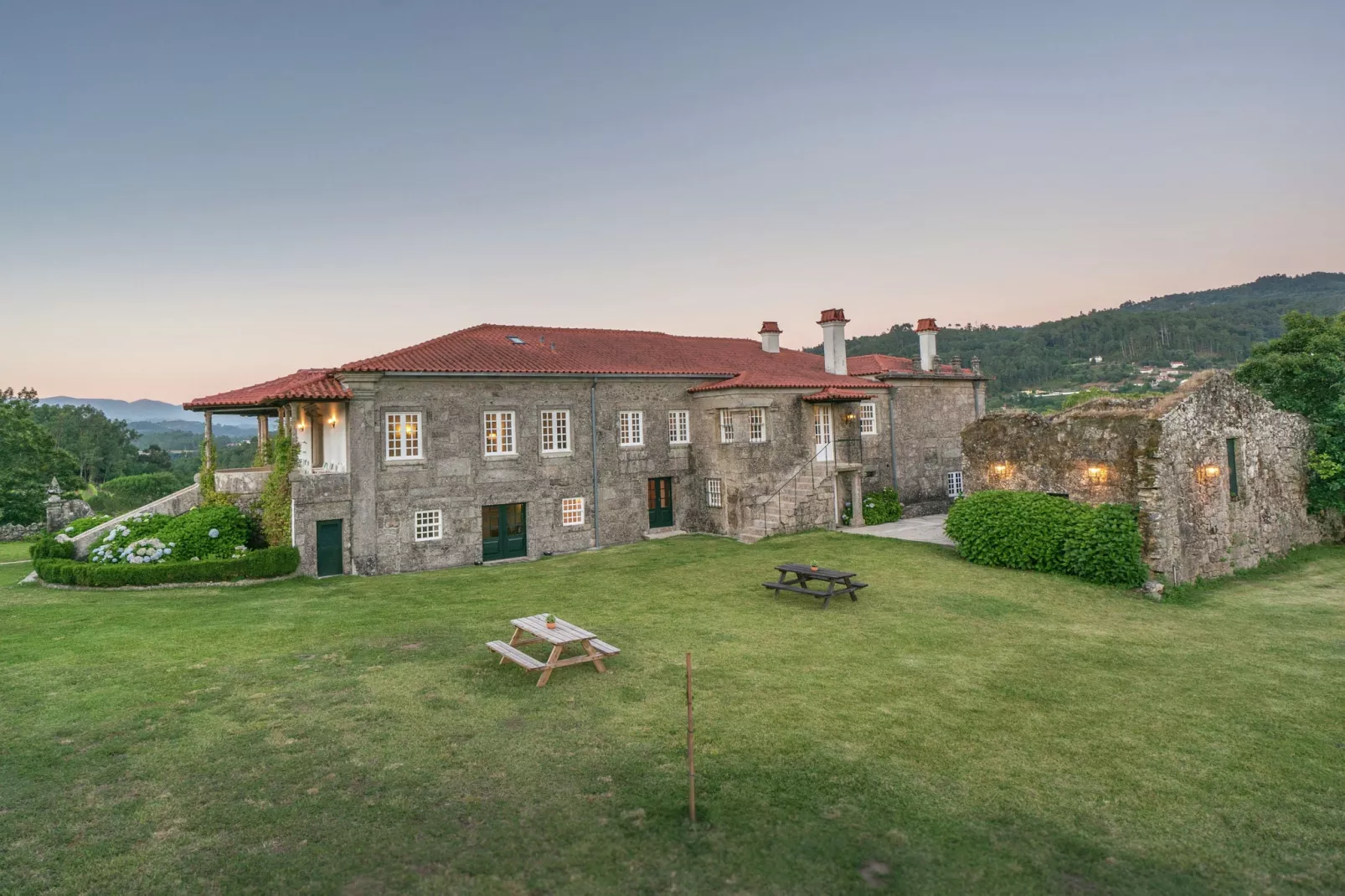 Casa do Tanque-View summer