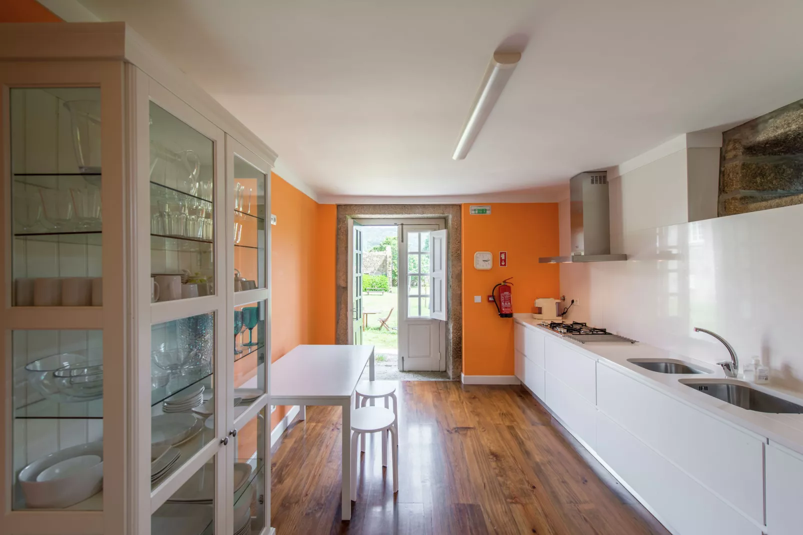 Casa do Tanque-Kitchen