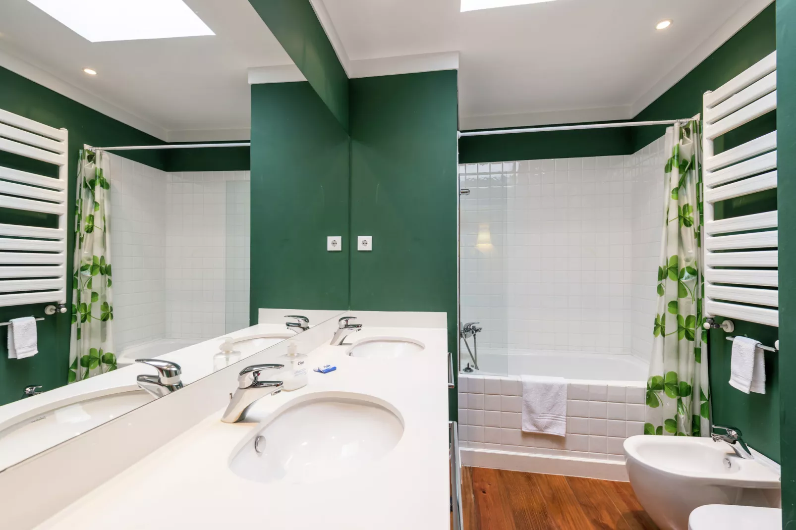 Casa do Tanque-Bathroom