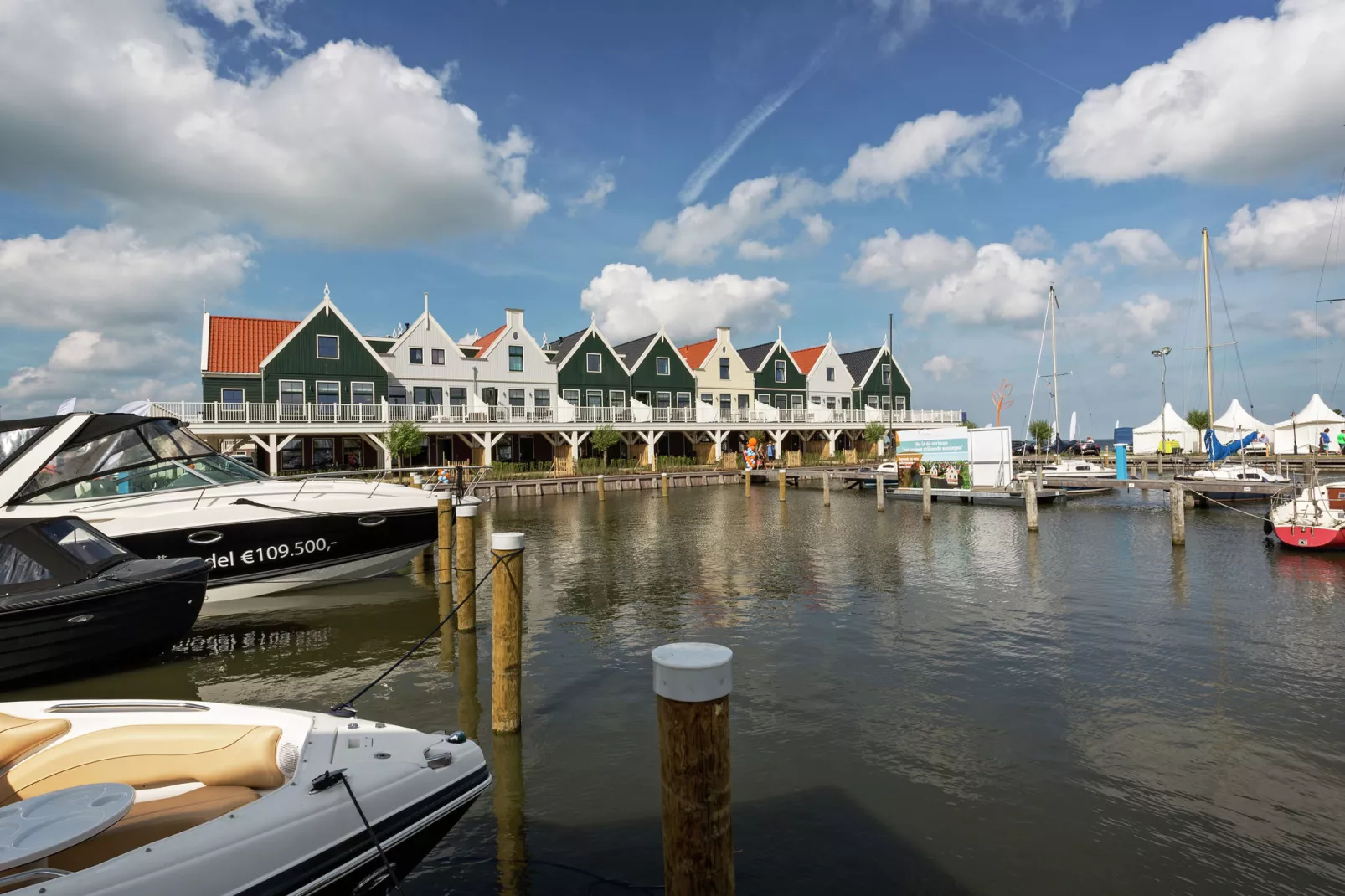 Resort Poort van Amsterdam 6-Areas summer 1km
