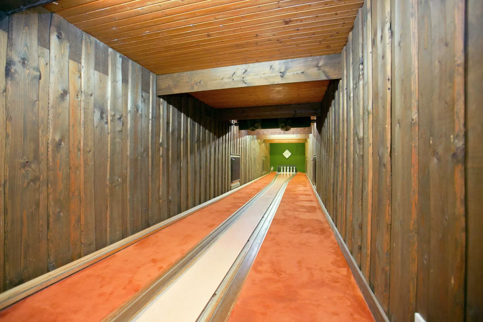 Fabryshof 01-Recreation room