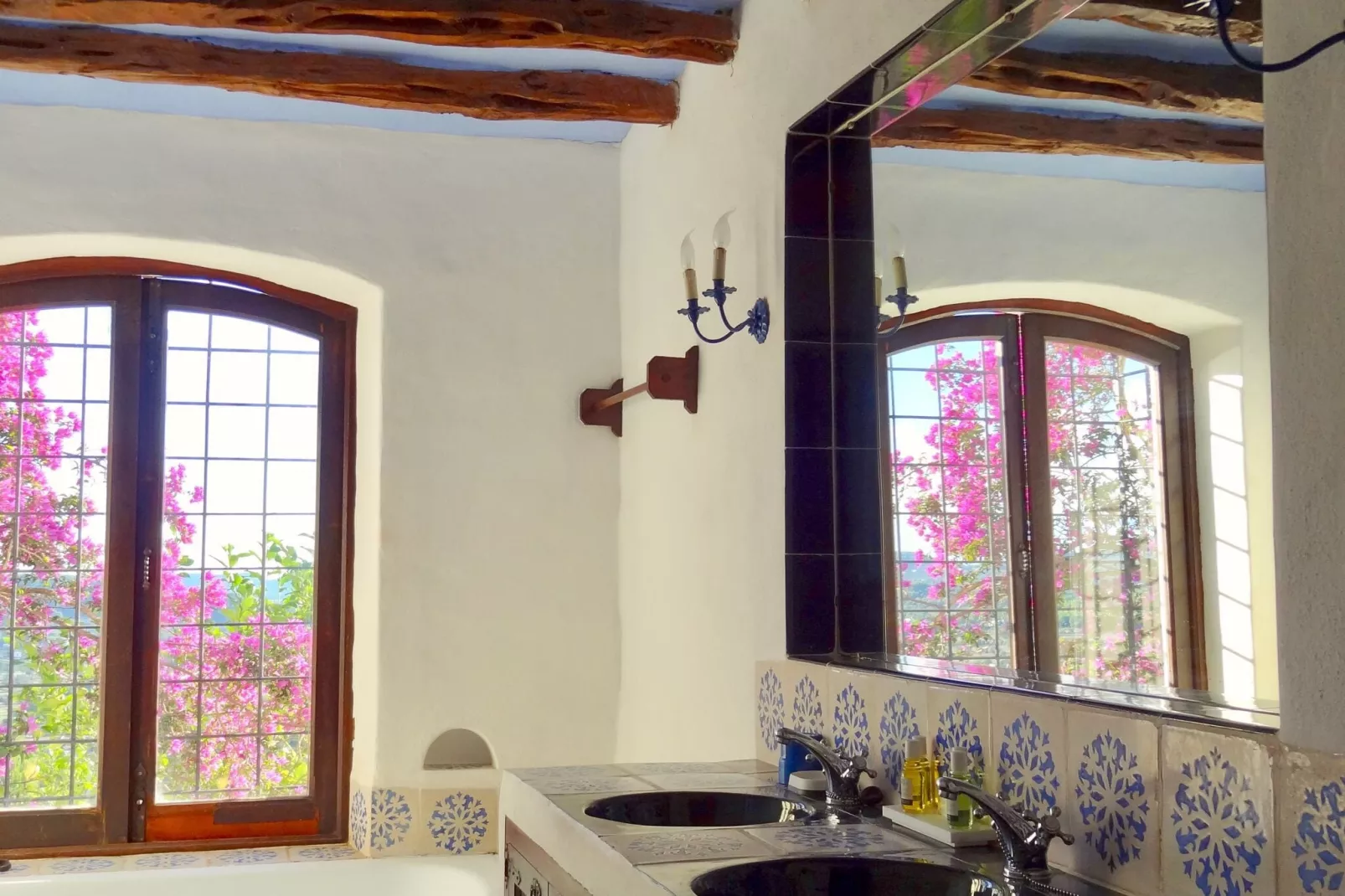 Finca Planetas-Bathroom