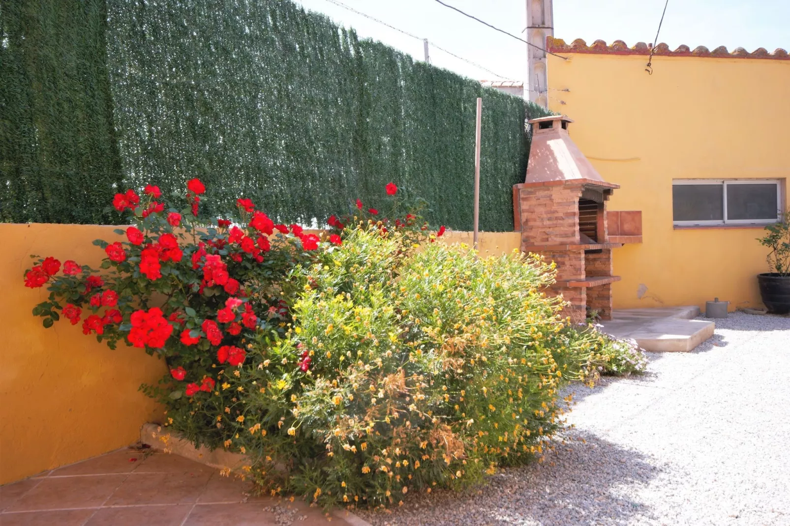 Mas Lacosta-Gardens summer