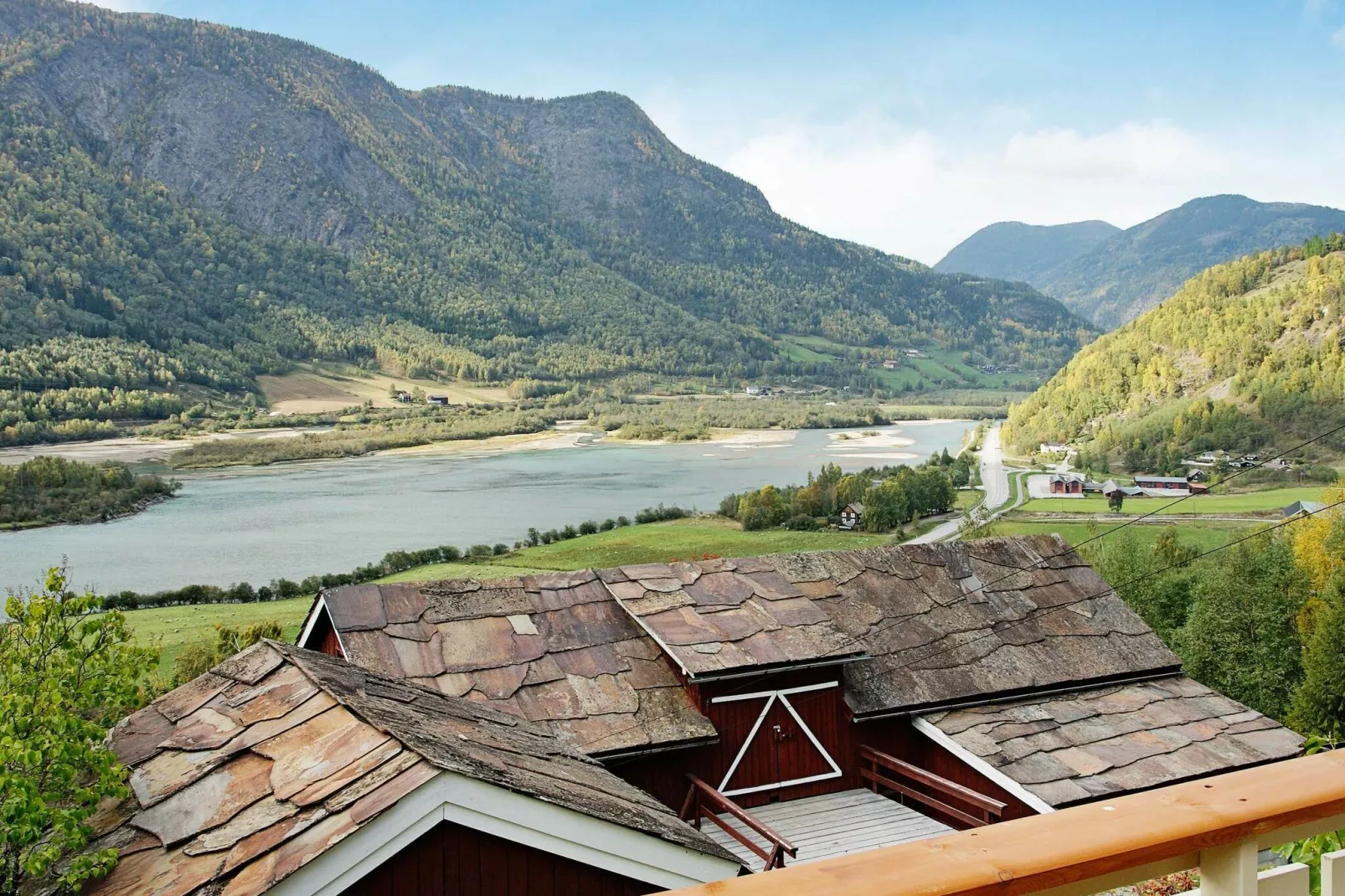 95631 RUNNINGEN-Water view