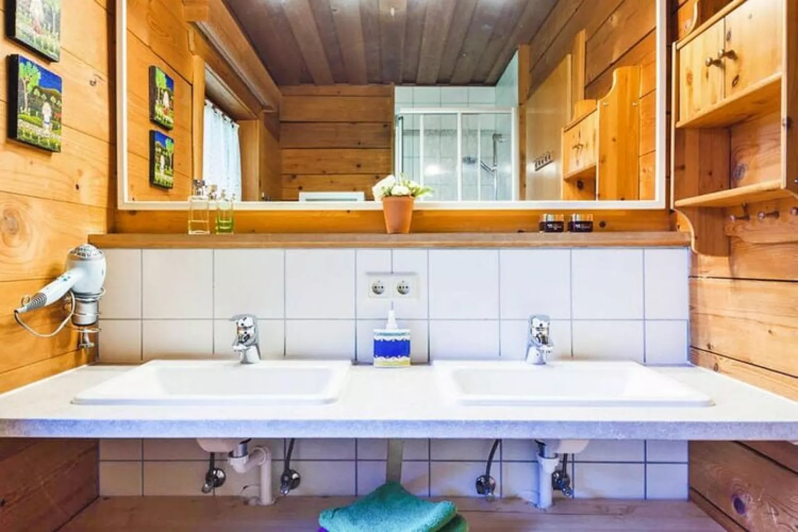 Ferienhaus Ebner-Bathroom