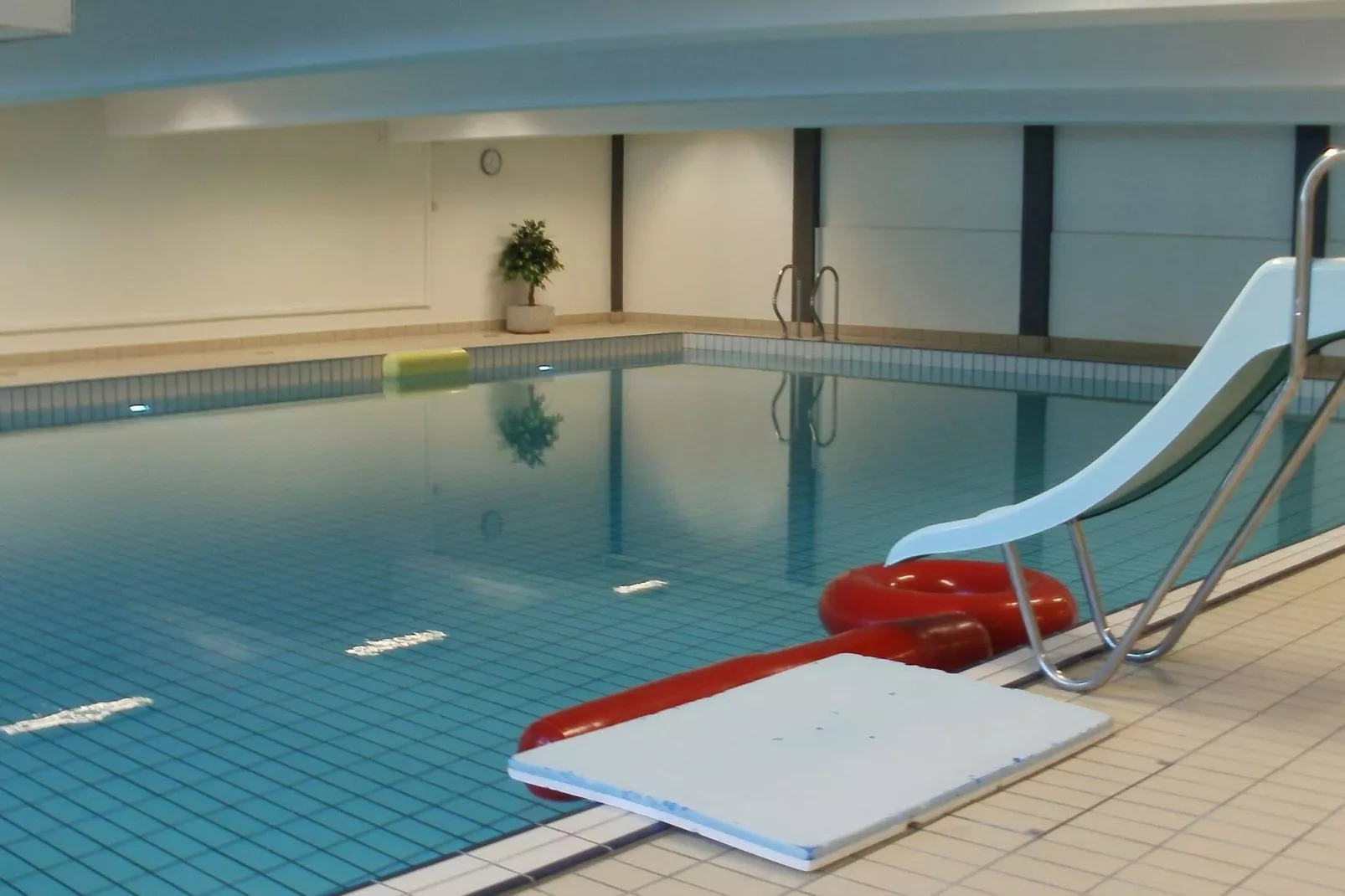 2½ room w/seaview, 1 st floor-Pool