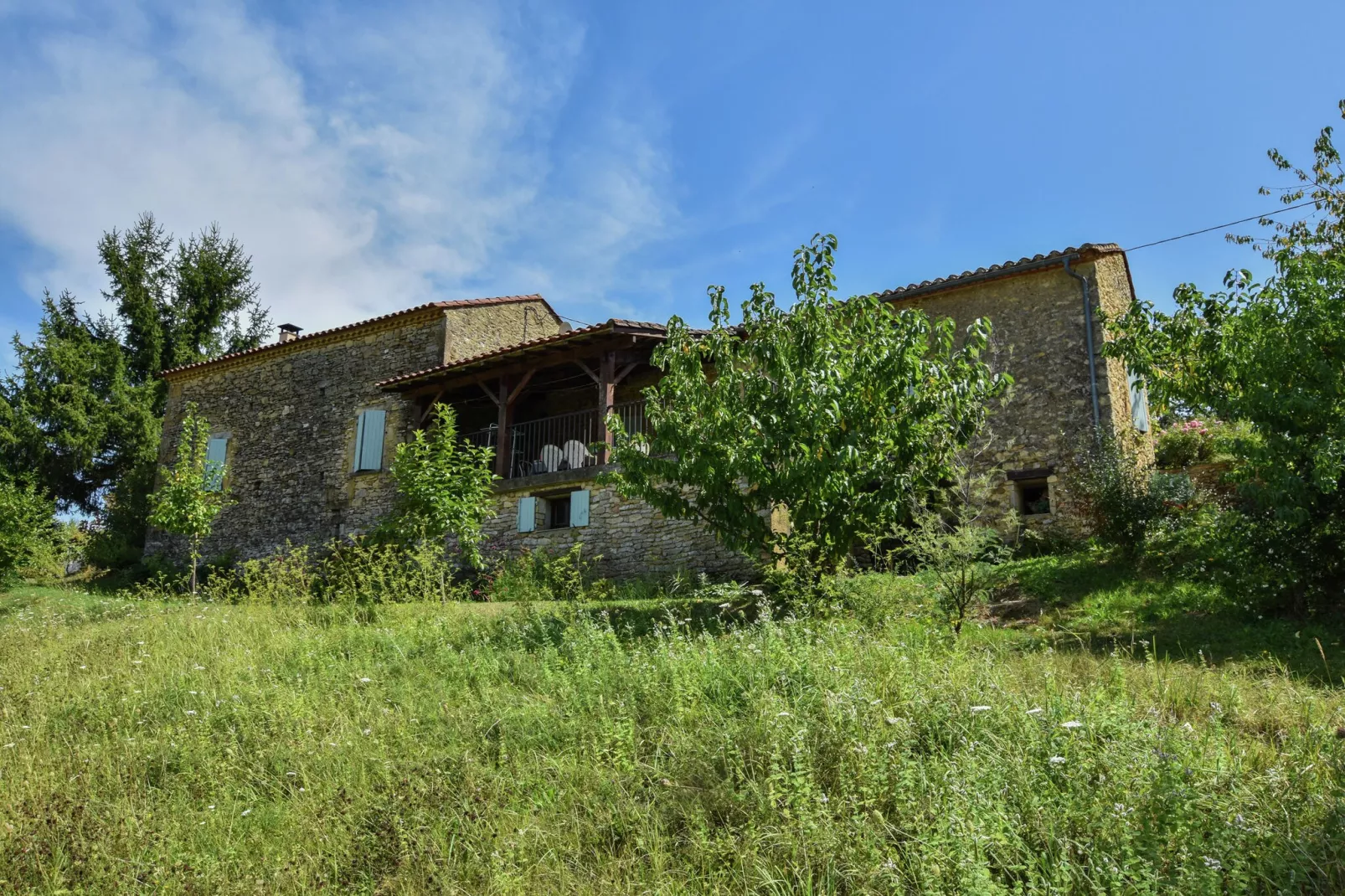 Maison au calme avec piscine-Exterior summer
