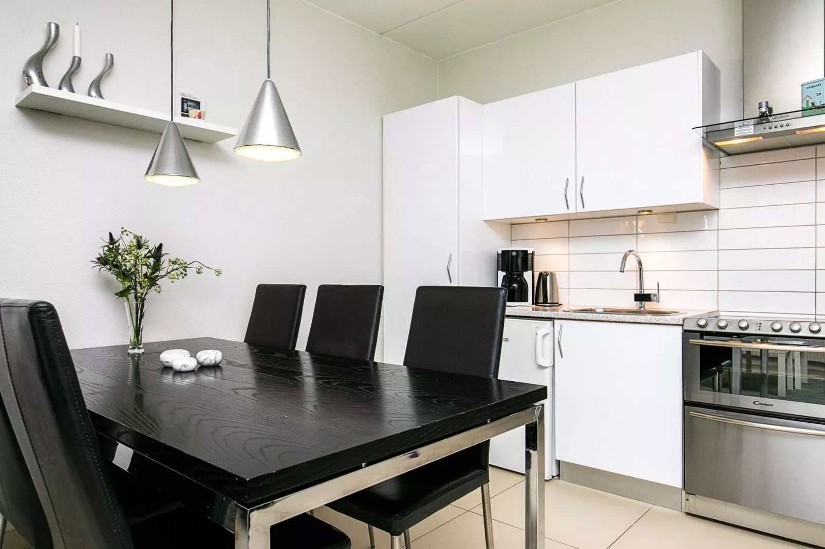 2½ room w/seaview, 1 st floor-Indoor