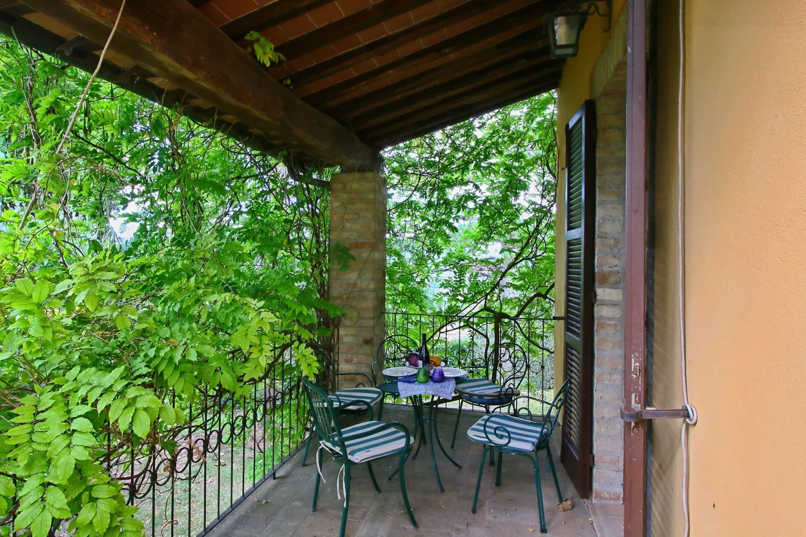 Bachi da Seta-Terrace balcony