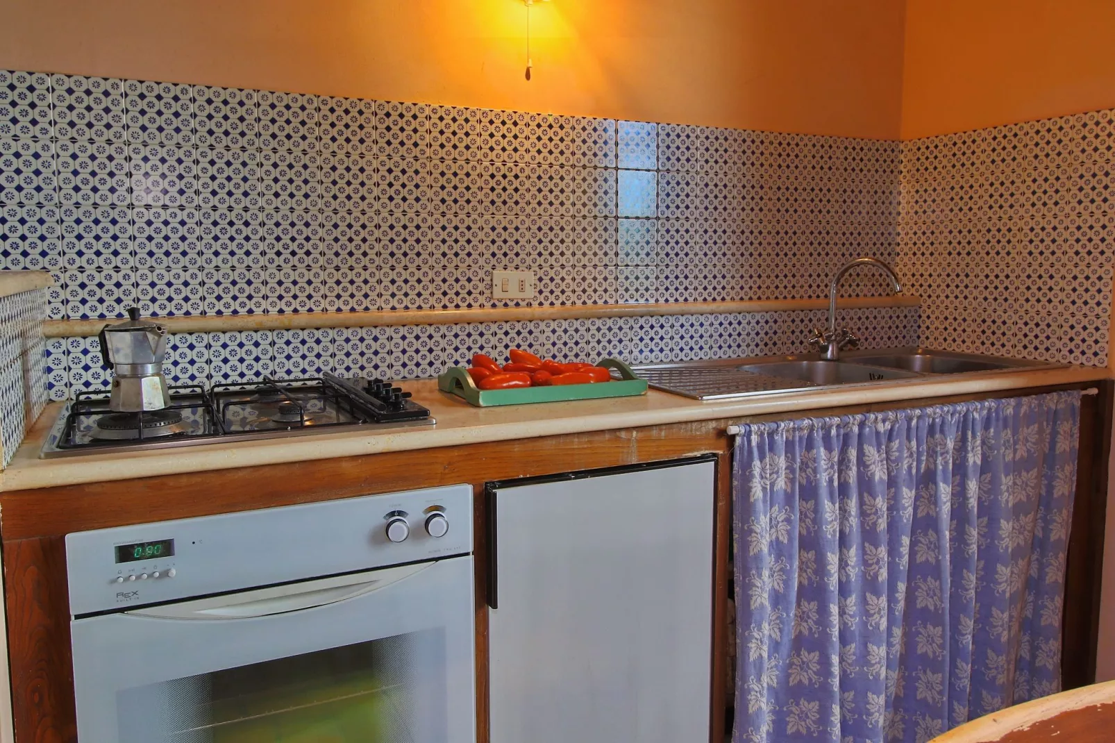 Bachi da Seta-Kitchen
