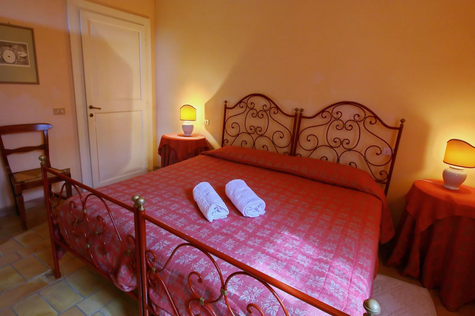 Bachi da Seta-Bedroom