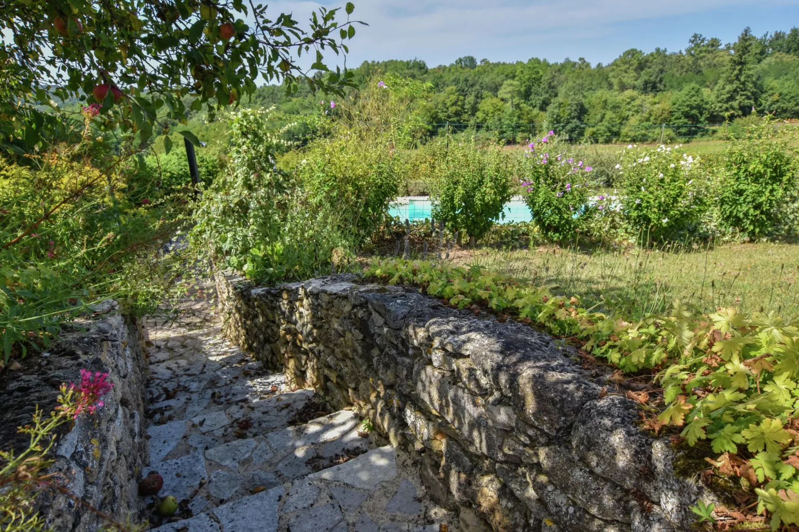Maison au calme avec piscine-Gardens summer