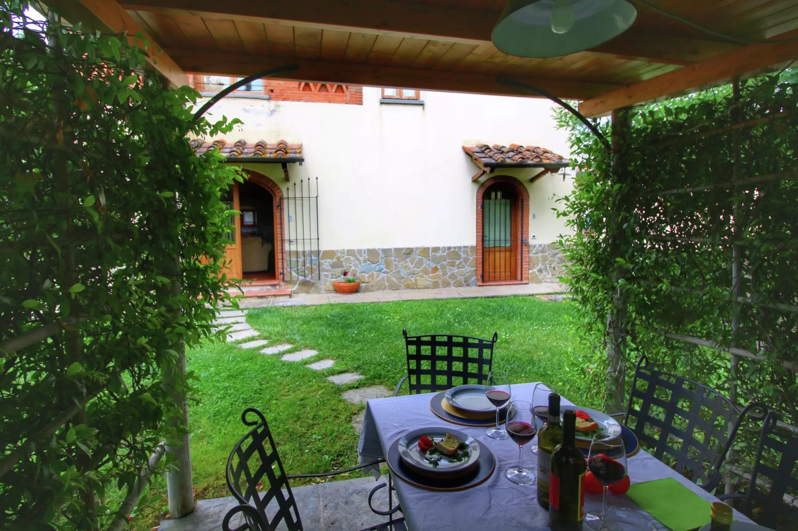 Fienile-Terrasse/Balkon