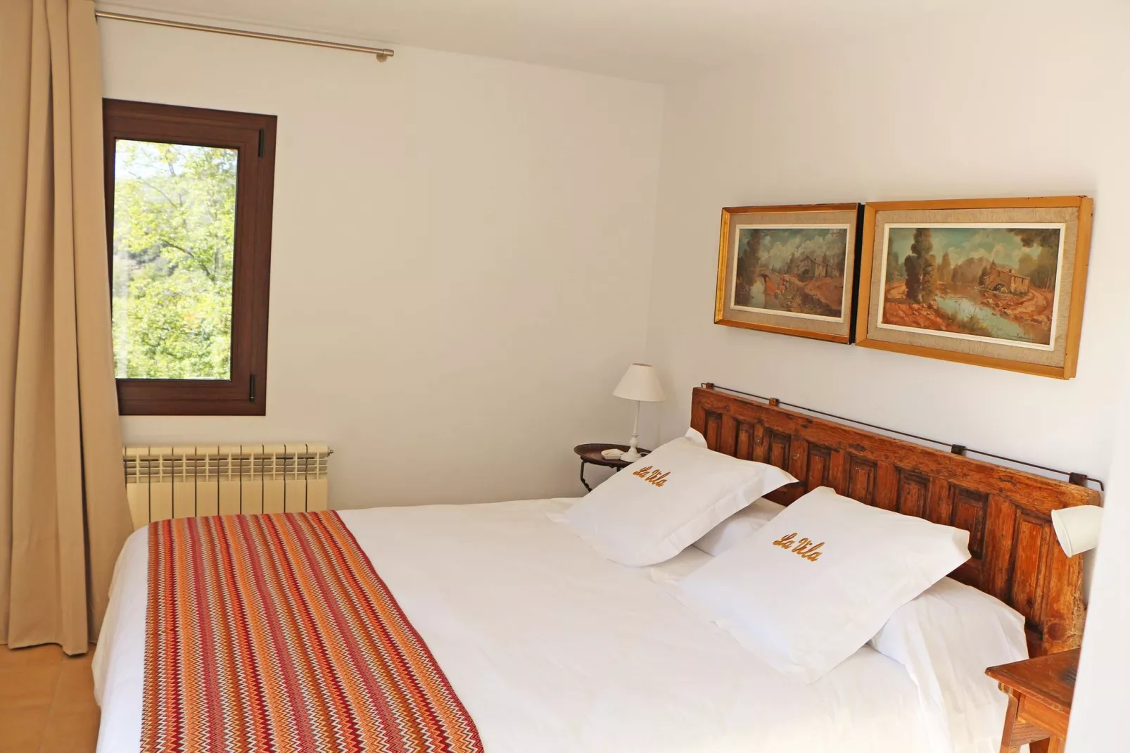 La vila Argençola-Bedroom