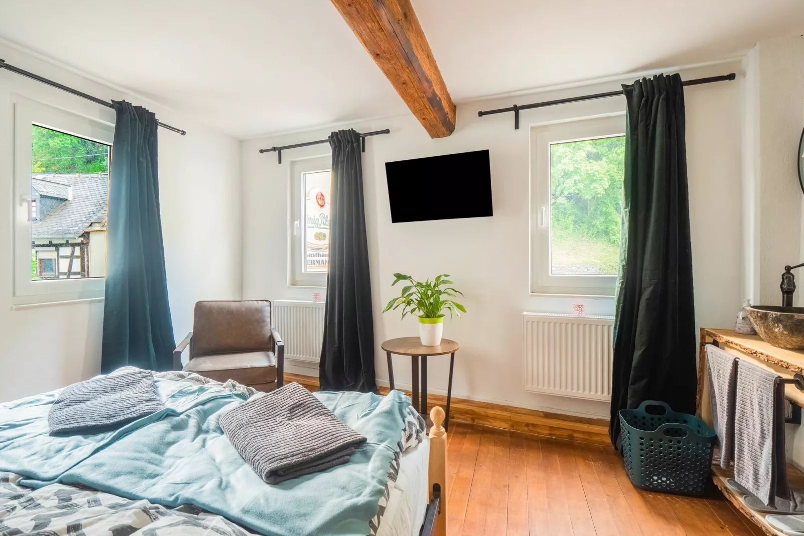Ferienhaus und Bar St Goarshausen in der Loreley-Bedroom